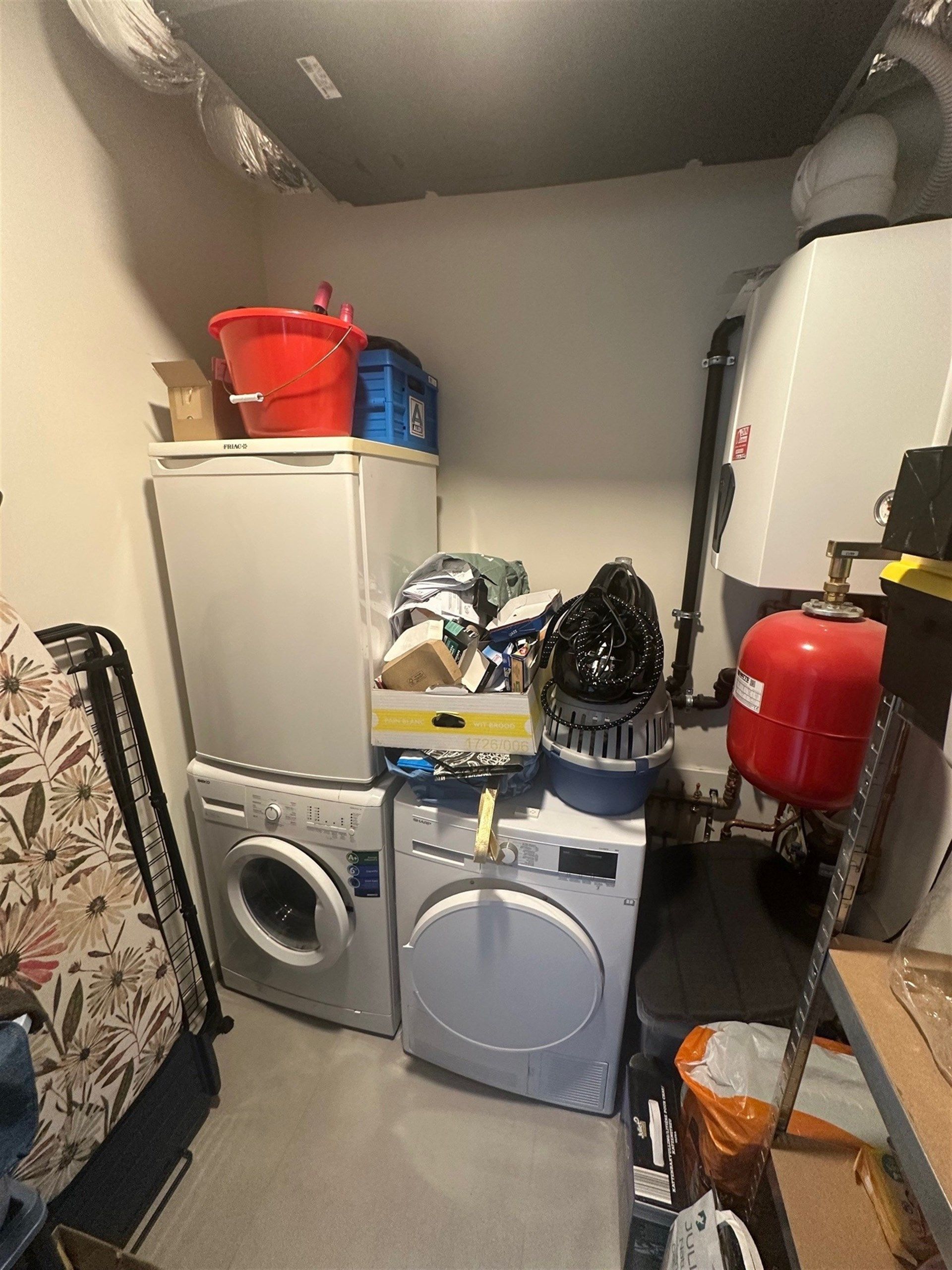 Prachtig en ruim appartement met 2 slaapkamers nabij het centrum van Erembodegem foto 9
