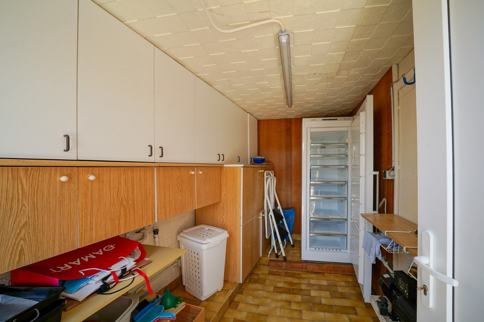 Halfopen woning met garage en zonnig terras te Mariakerke foto 19