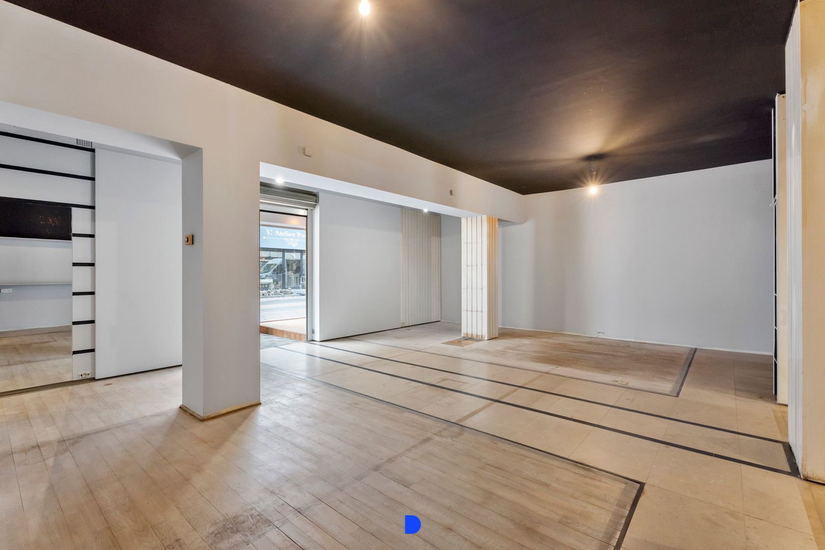 Centraal gelegen handelspand! foto 7