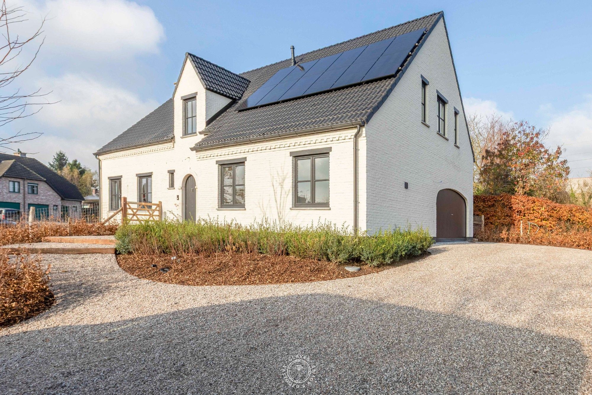 Prachtig gerenoveerde villa met westelijk georiënteerde tuin foto 33