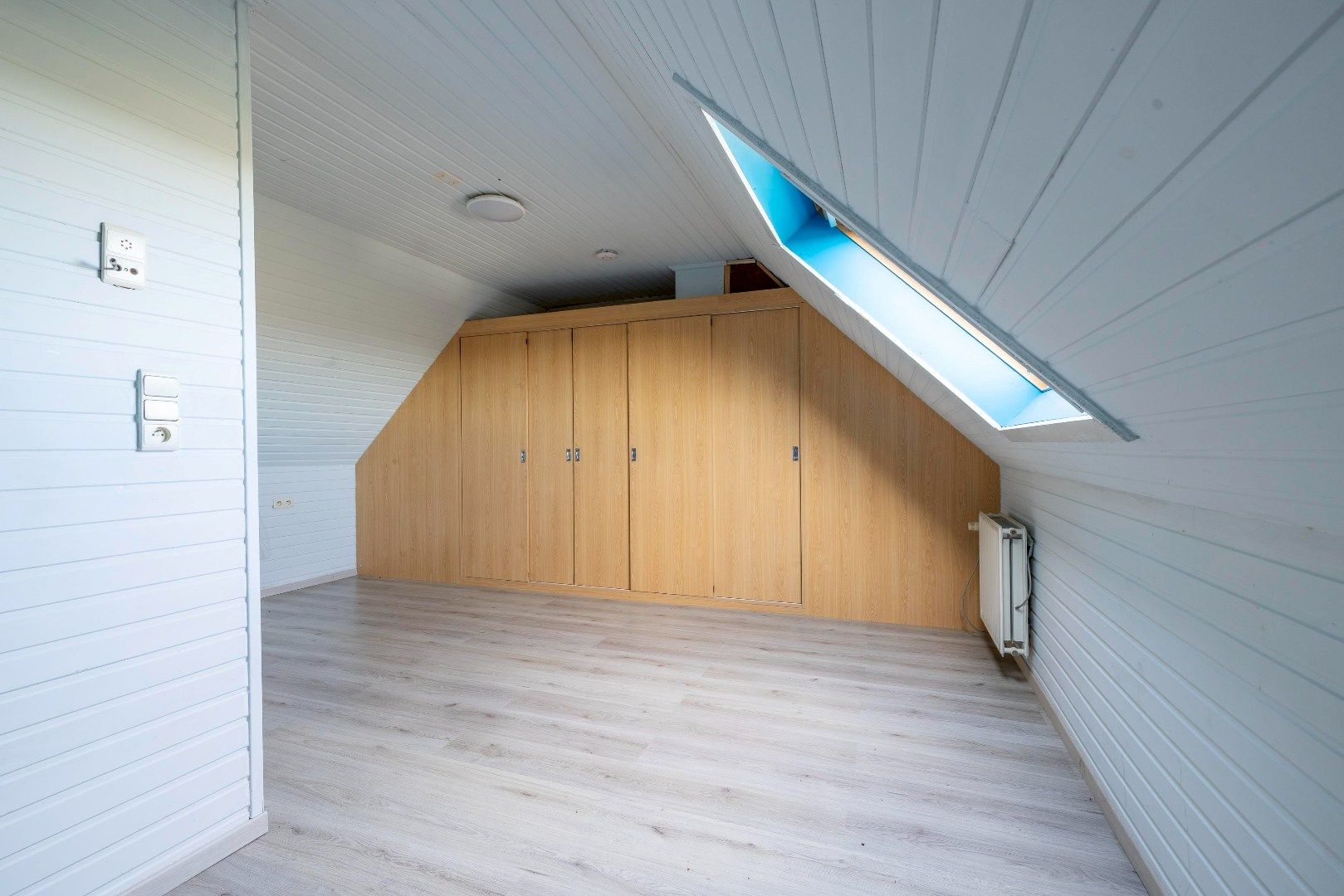 Super gezellig duplex app met 1 slk, klein terrasje en autostaanplaats  foto 11