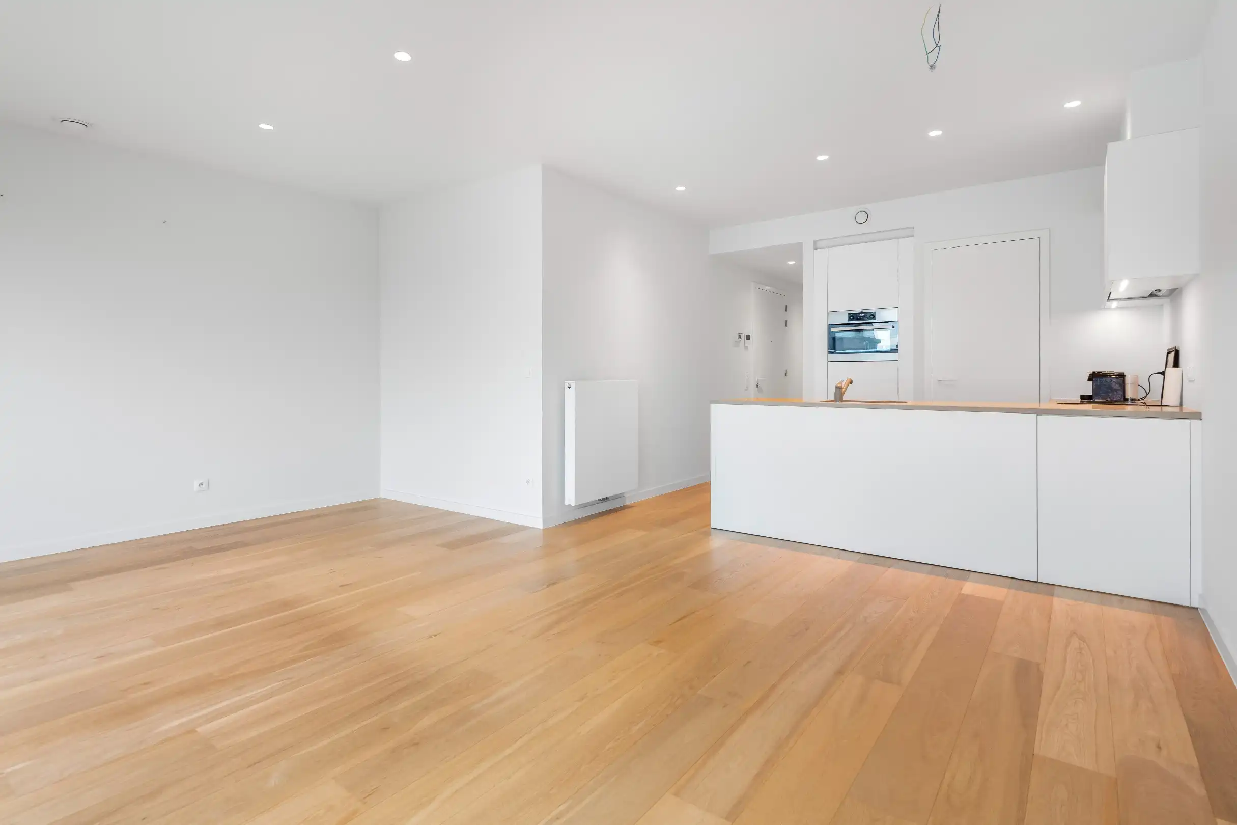 Luxueus afgewerkt nieuwbouwappartement vlakbij de Zeedijk en het Rubensplein. foto 8