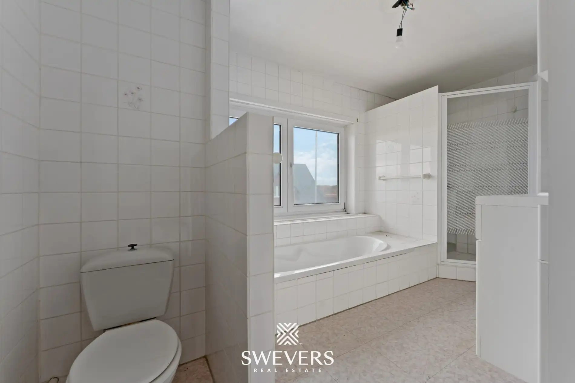 Woning met vergund magazijn van meer dan 300 m² te Nieuwerkerken foto 21