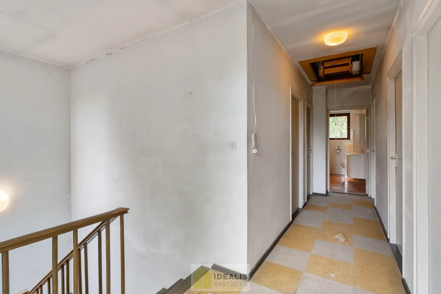 TE RENOVEREN WONING MET 5 SLAAPKAMERS OP EEN PRACHTIG PERCEEL VAN 15A 75CA OP EEN UITZONDERLIJKE RUSTIGE EN GROENE LIGGING IN EEN DE VILLAWIJK ACHEL STATIE foto 26