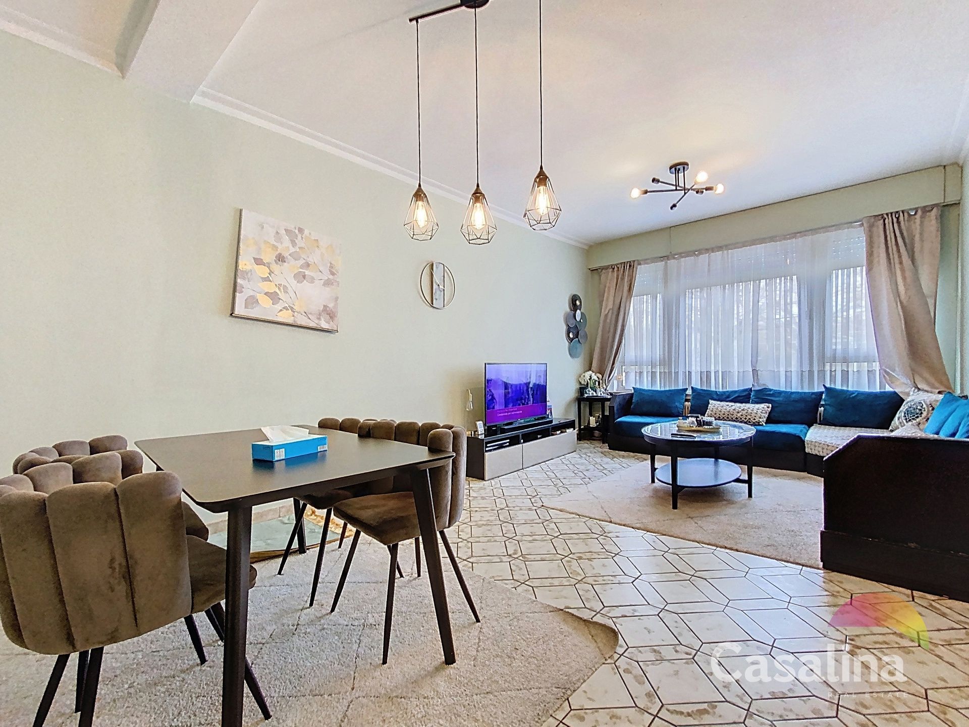 2-Slaapkamerappartement met Balkon en Kelder – Gelijkvloers foto {{pictureIndex}}