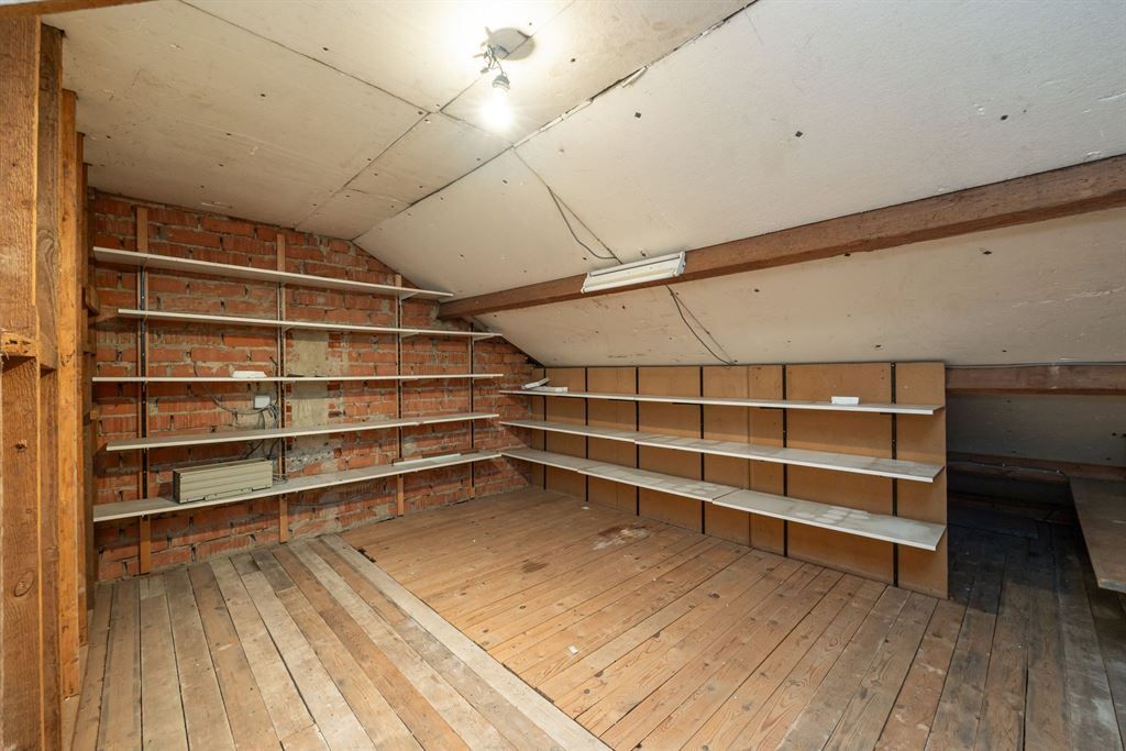 Te renoveren landhuis op 1.948m² foto 13