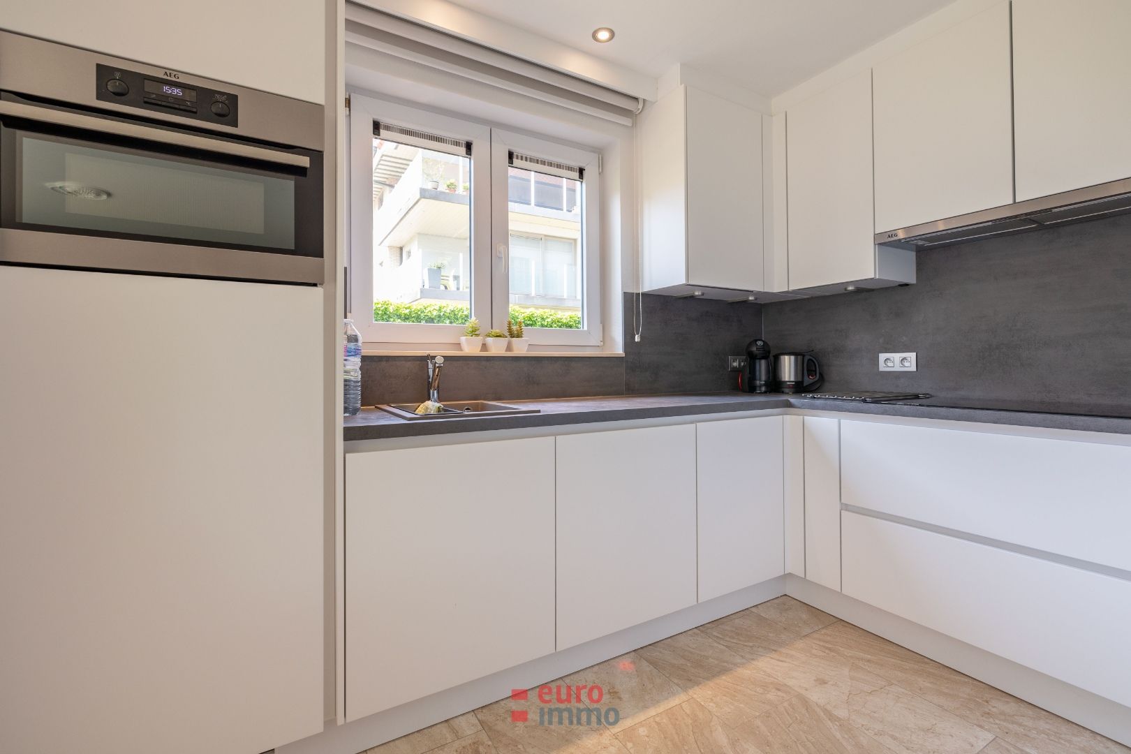 Schitterend gelijkvloers hoekappartement met zalig terras! foto 10