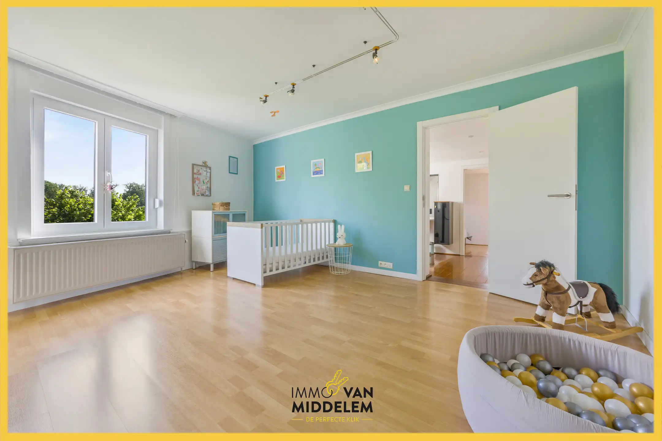 INSTAPKLARE WONING MET 4 KAMERS, TUIN EN GARAGE foto 14