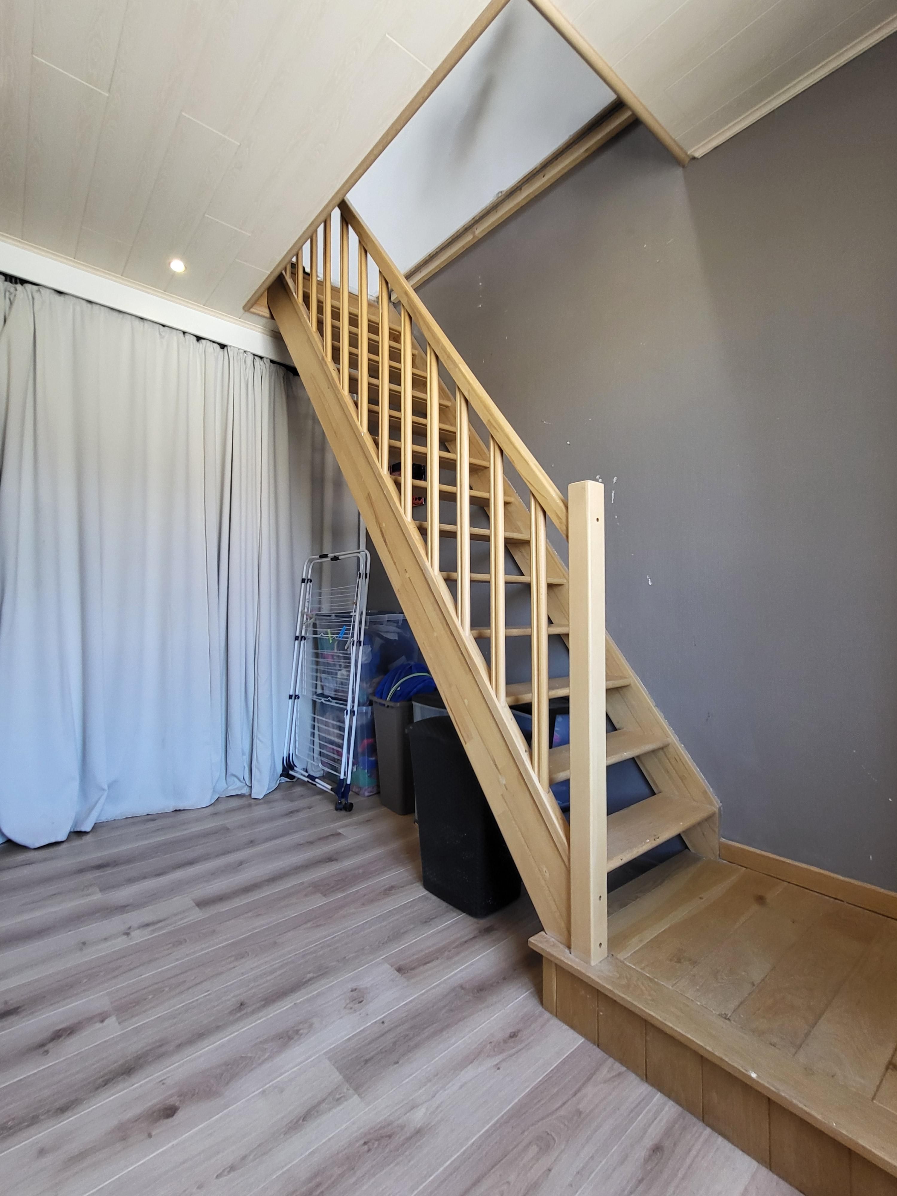 Charmant gerenoveerde woning v 2007-09 op 130m² met zuidgericht terras, rustige ligging.  foto 22