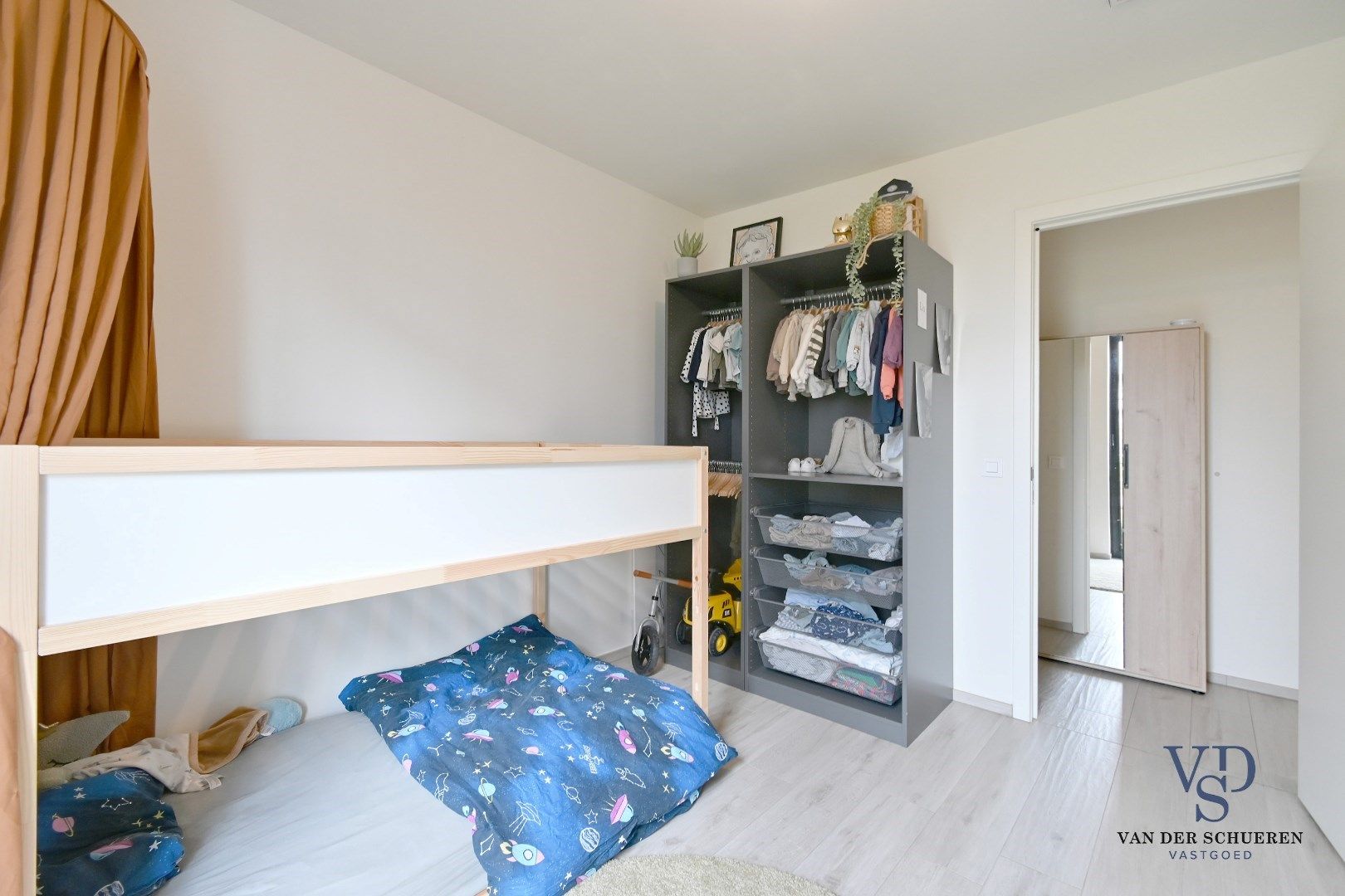  Gelijkvloers appartement met ruim terras foto 17