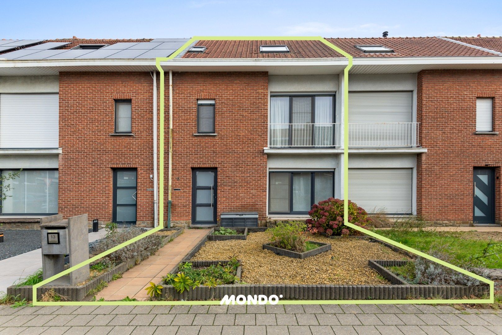 Instapklare woning met 4 slaapkamers in een rustige buurt! foto 14