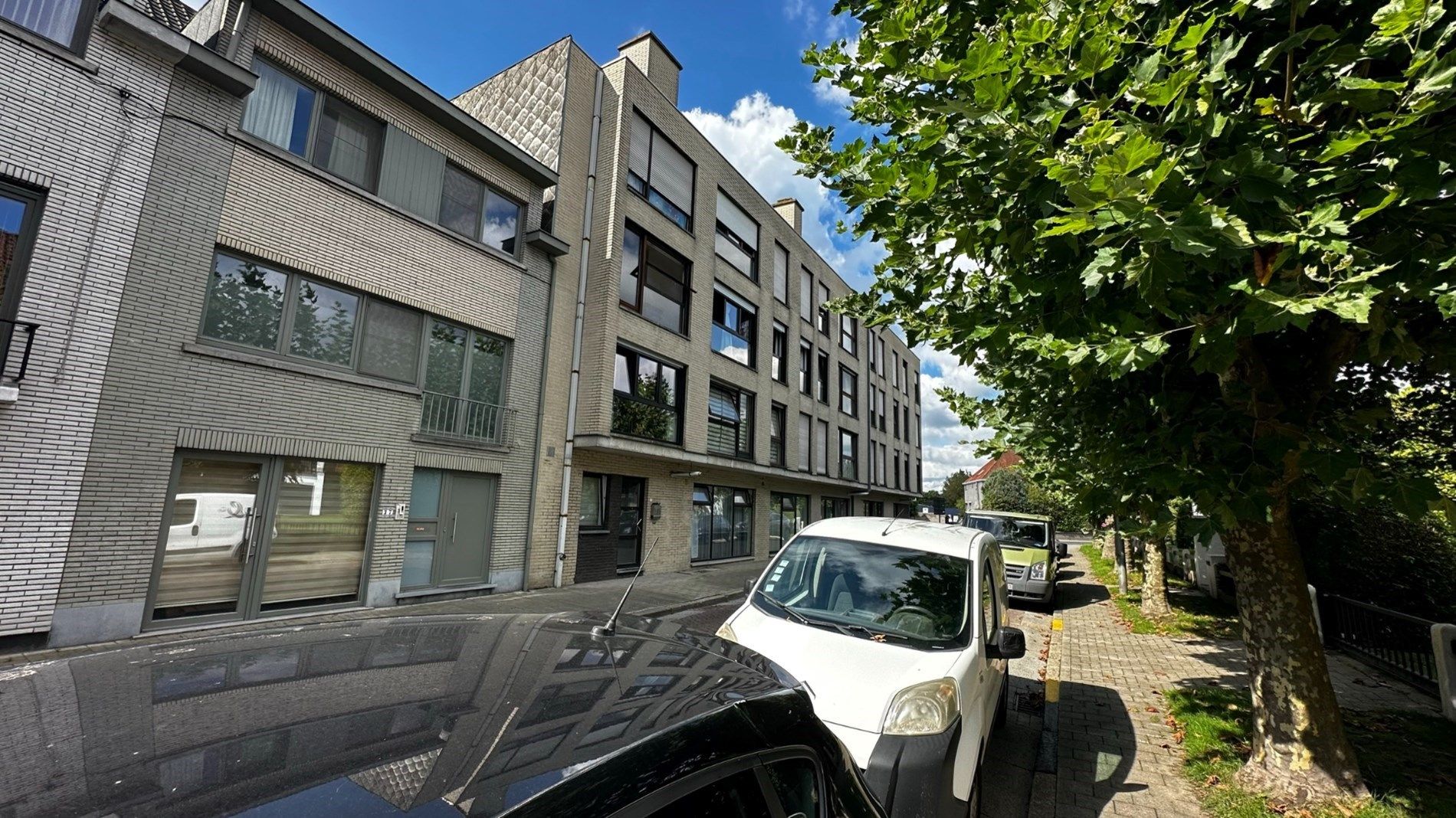 Modern, energiezuinig, gerenoveerd, instapklaar appartement. foto {{pictureIndex}}