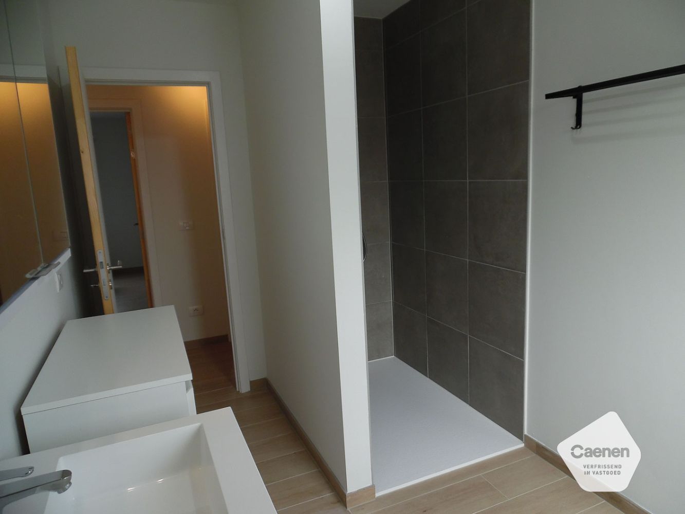 Prachtige instapklare nieuwbouw woning te huur foto 8