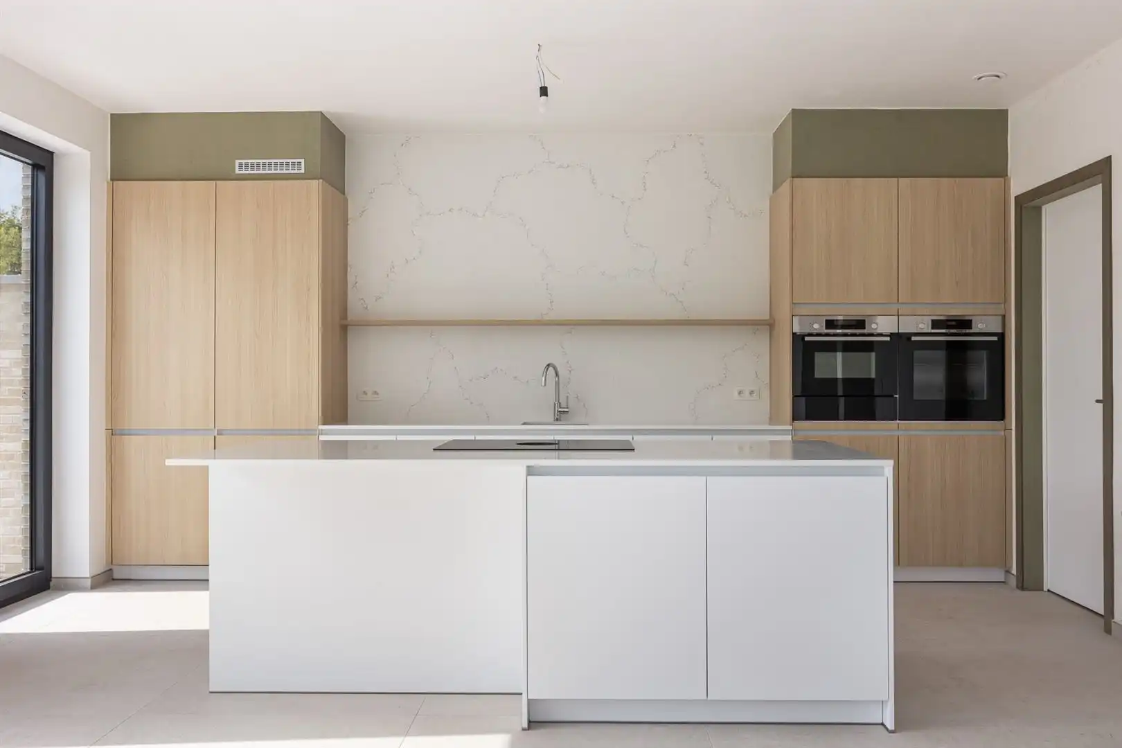 Duurzame, halfopen nieuwbouwbouwing op zuidwest perceel.  foto 10