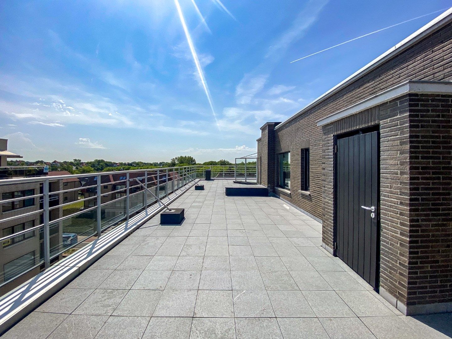 Ruim penthouse (3-slaapkamerappartement) met maar liefst 120m2 terrassen te Oostduinkerke-Bad.  foto 19