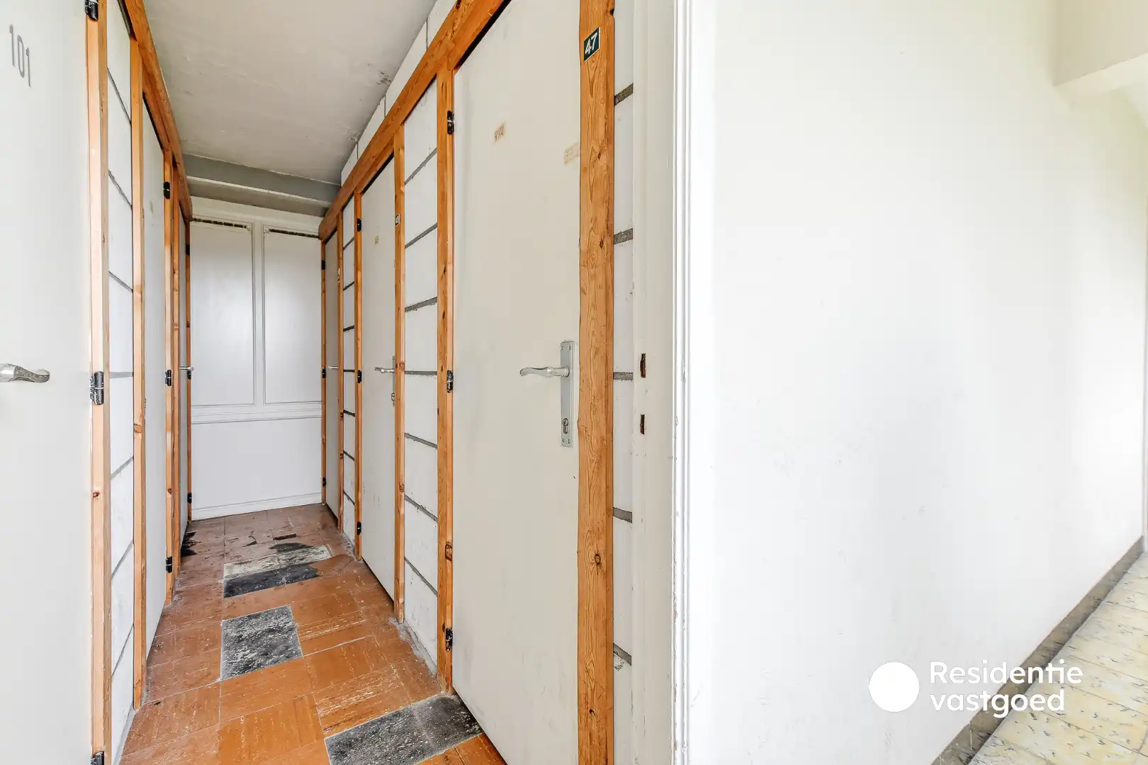 Gemeubeld éénslaapkamerappartement met terras in Park Atlantis te De Haan foto 15