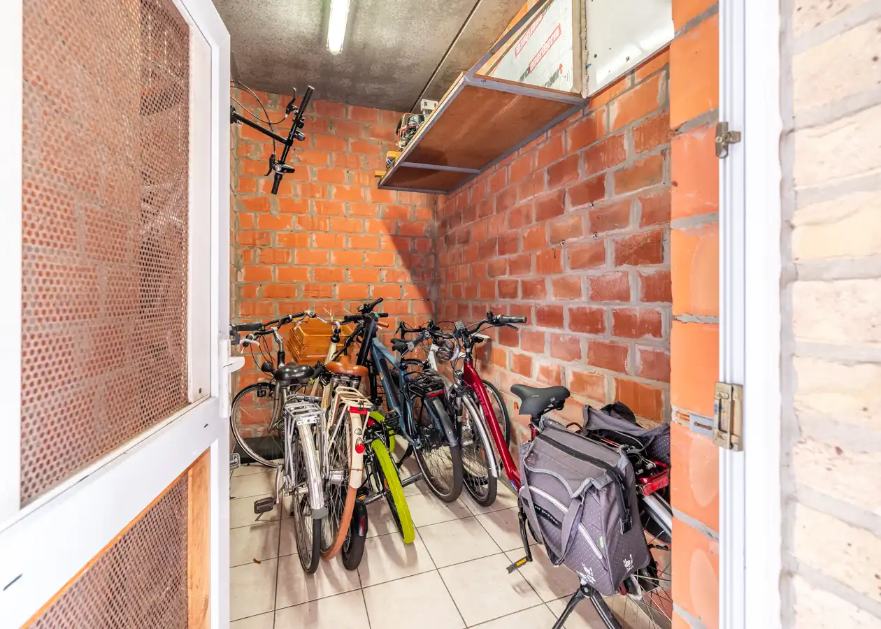 Ruim duplexappartement met 3 slaapkamers en zonnig terras foto 23