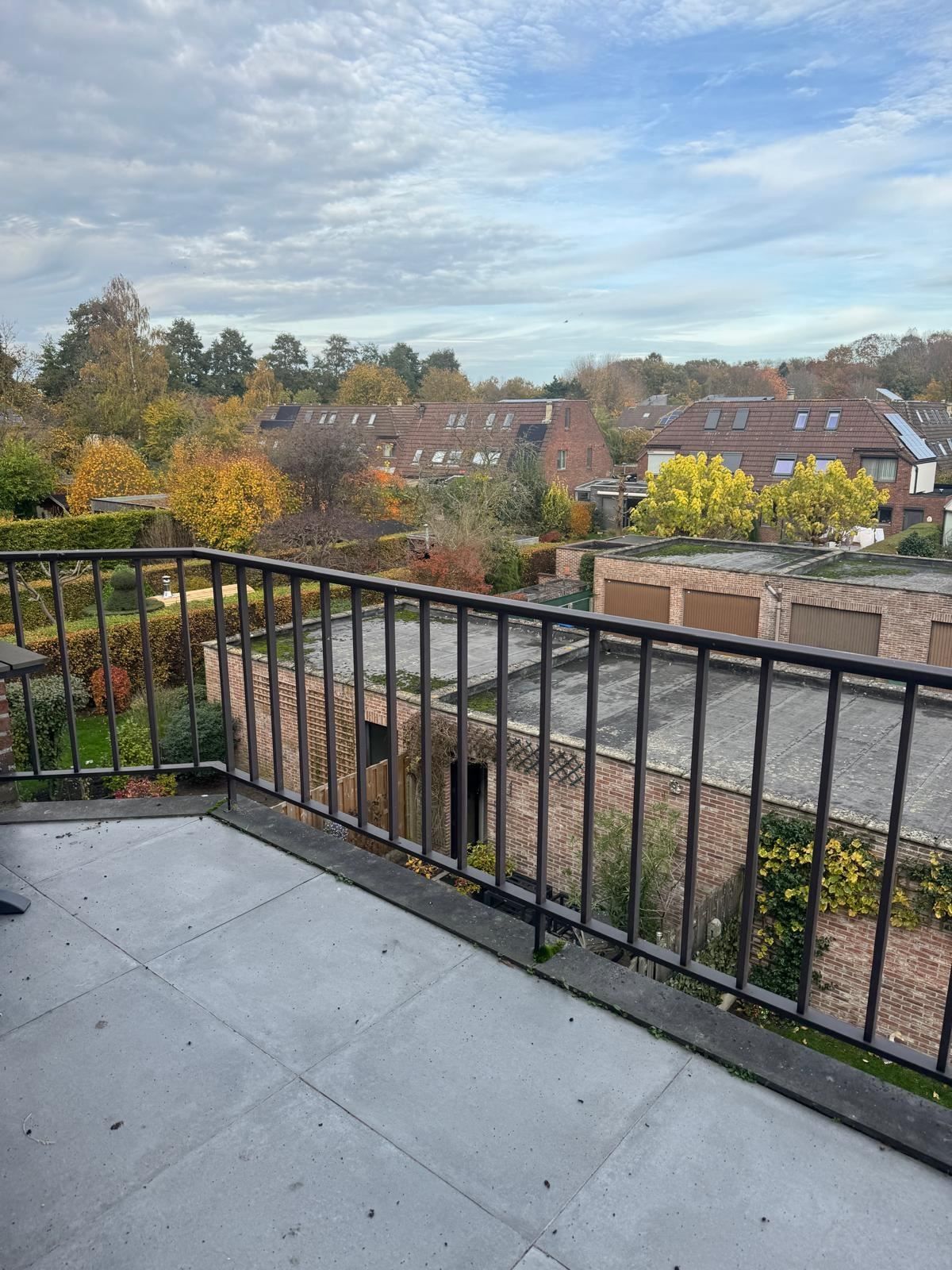 Mooi gerenoveerd 2 slaapkamer appartement foto 14