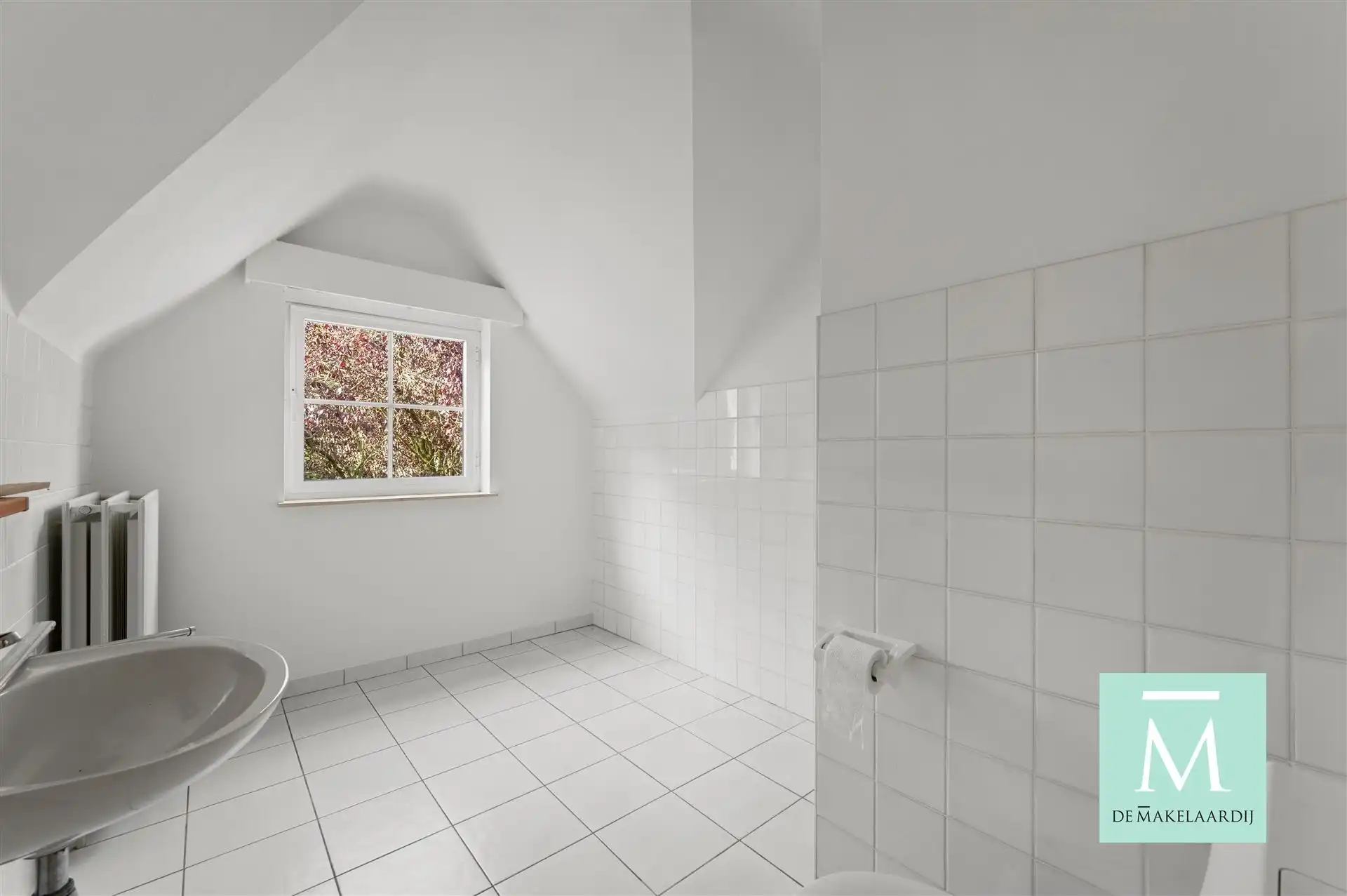 Charmante woning met 3 slaapkamers gelegen in een rustige buurt foto 16