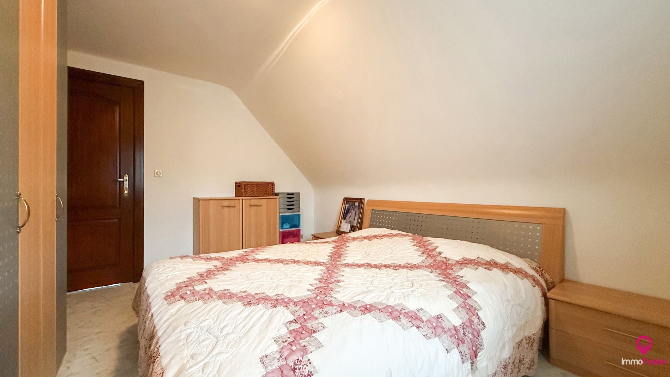 Gezellige woning met 3 slaapkamers en prachtige tuin! foto 29