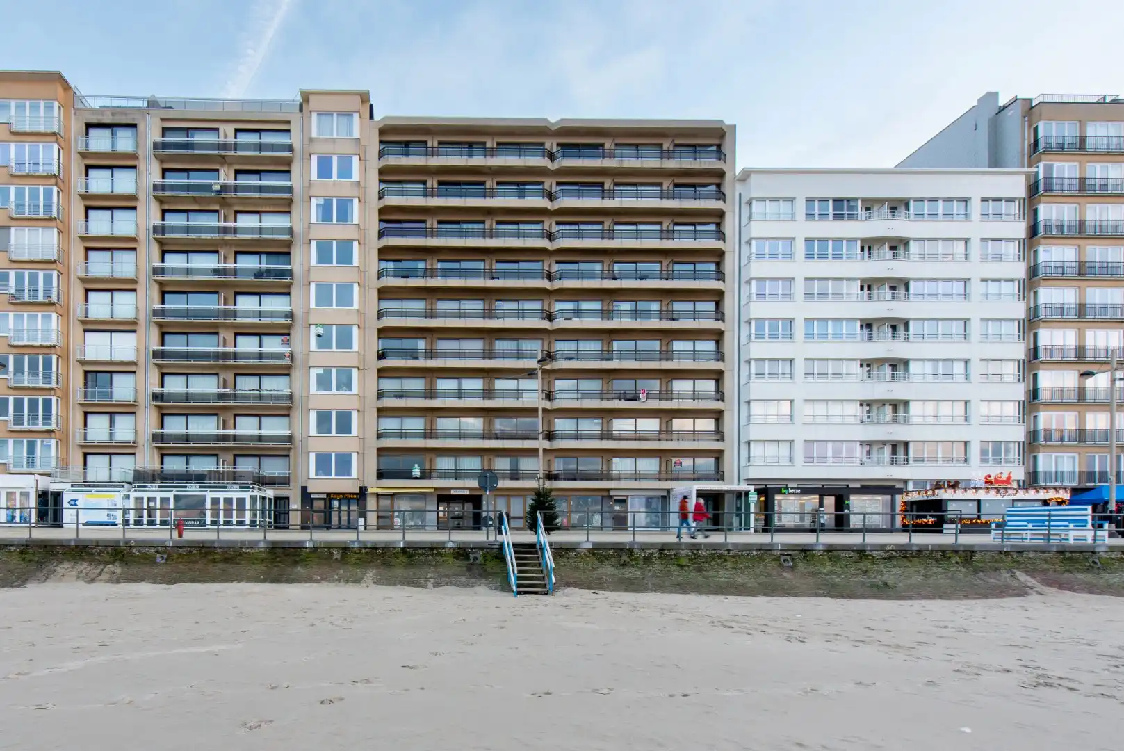 Appartement met frontaal zeezicht en twee slaapkamers foto 25