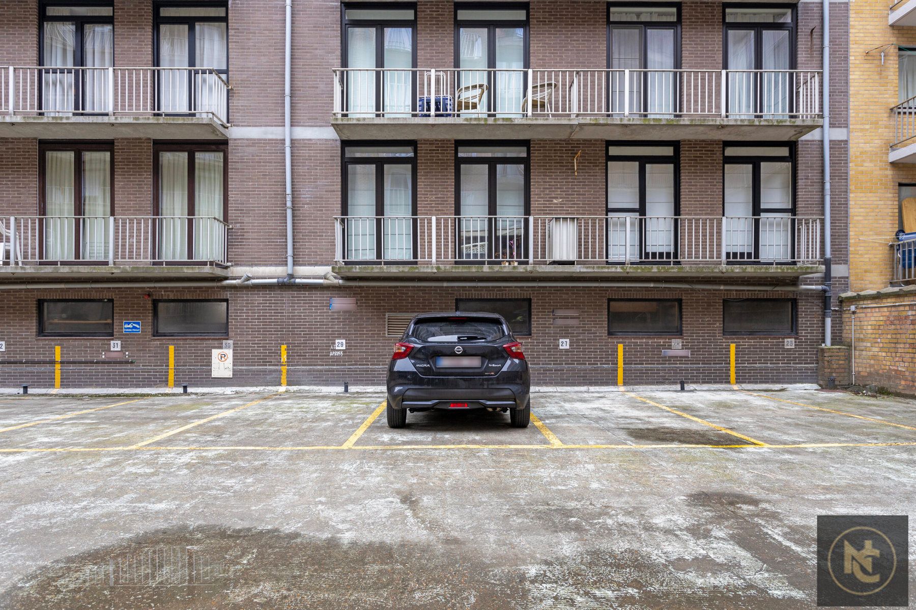 Stijlvol dakappartement met 1 slaapkamer en autostaanplaats foto 28