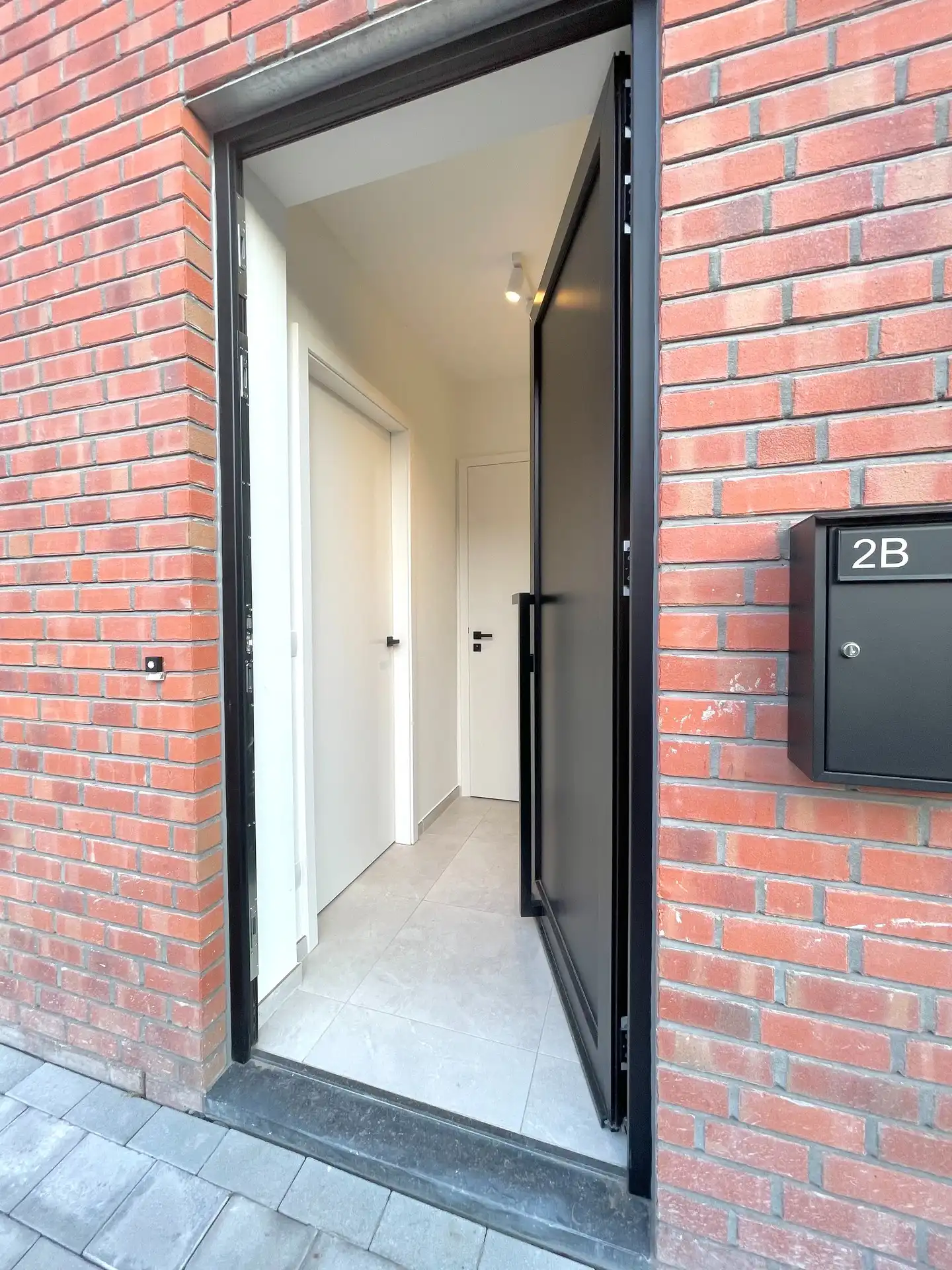 ENERGIEZUINIGE WONING | 3 SLAAPKAMERS | TUIN | PARKING foto 9