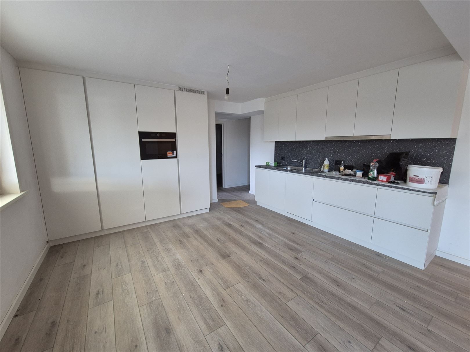 Handelsruimte met aansluitend appartement foto 10