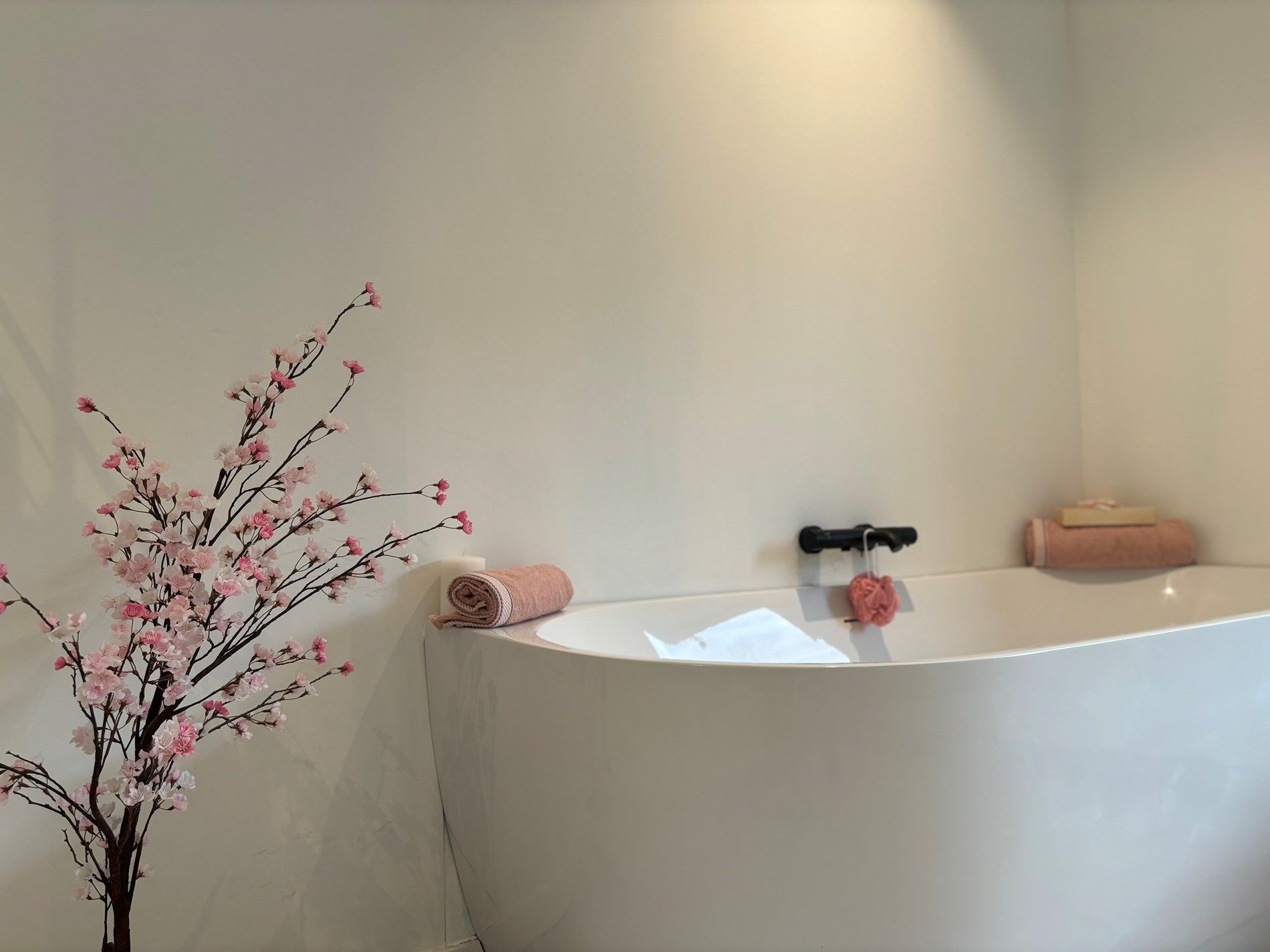 Instapklare, knap gerenoveerde rijwoning op wandelafstand van het centrum van Kuurne. foto 16