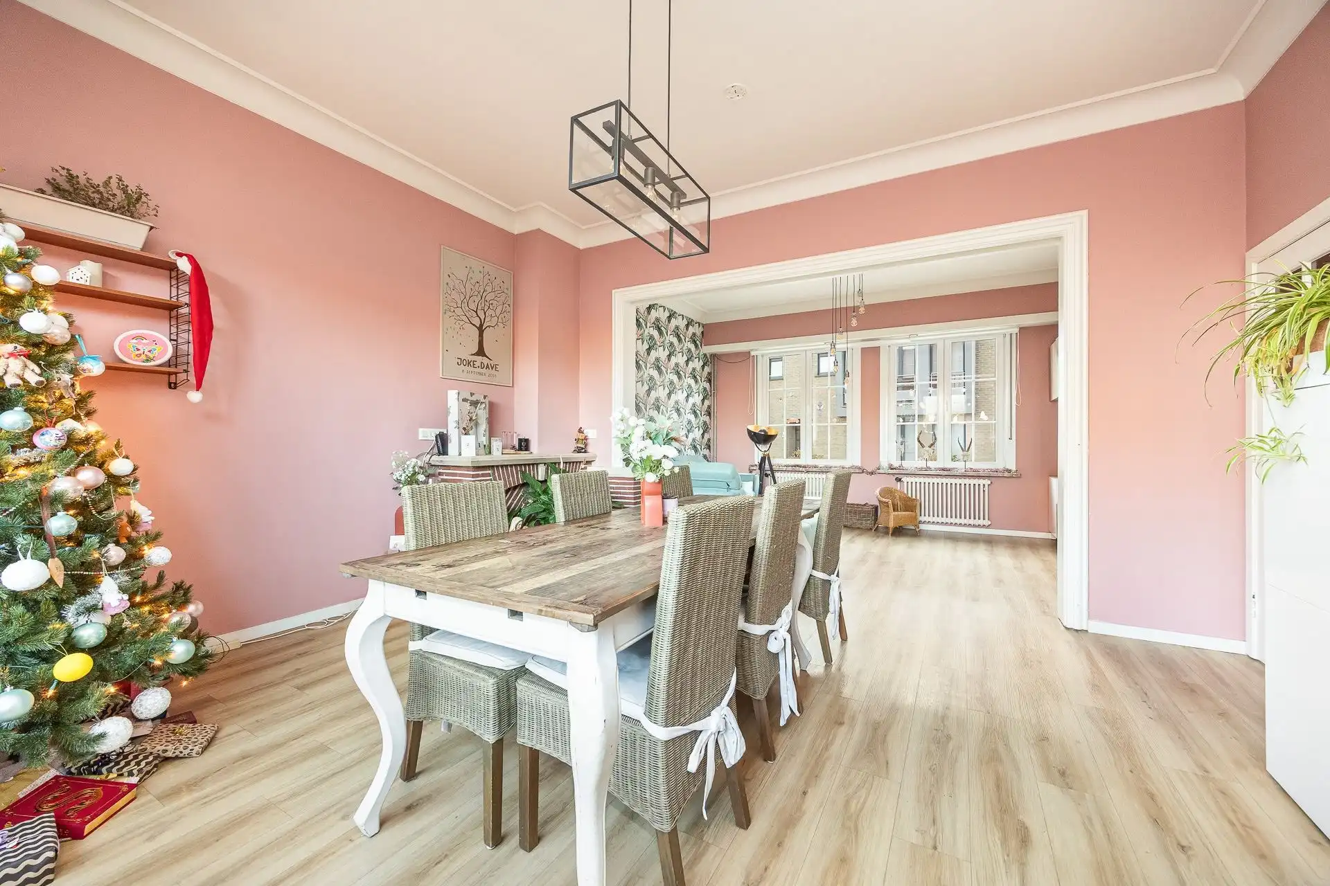 Sterk opgewaardeerde Apothekerswoning met 4 slaapkamers foto 5