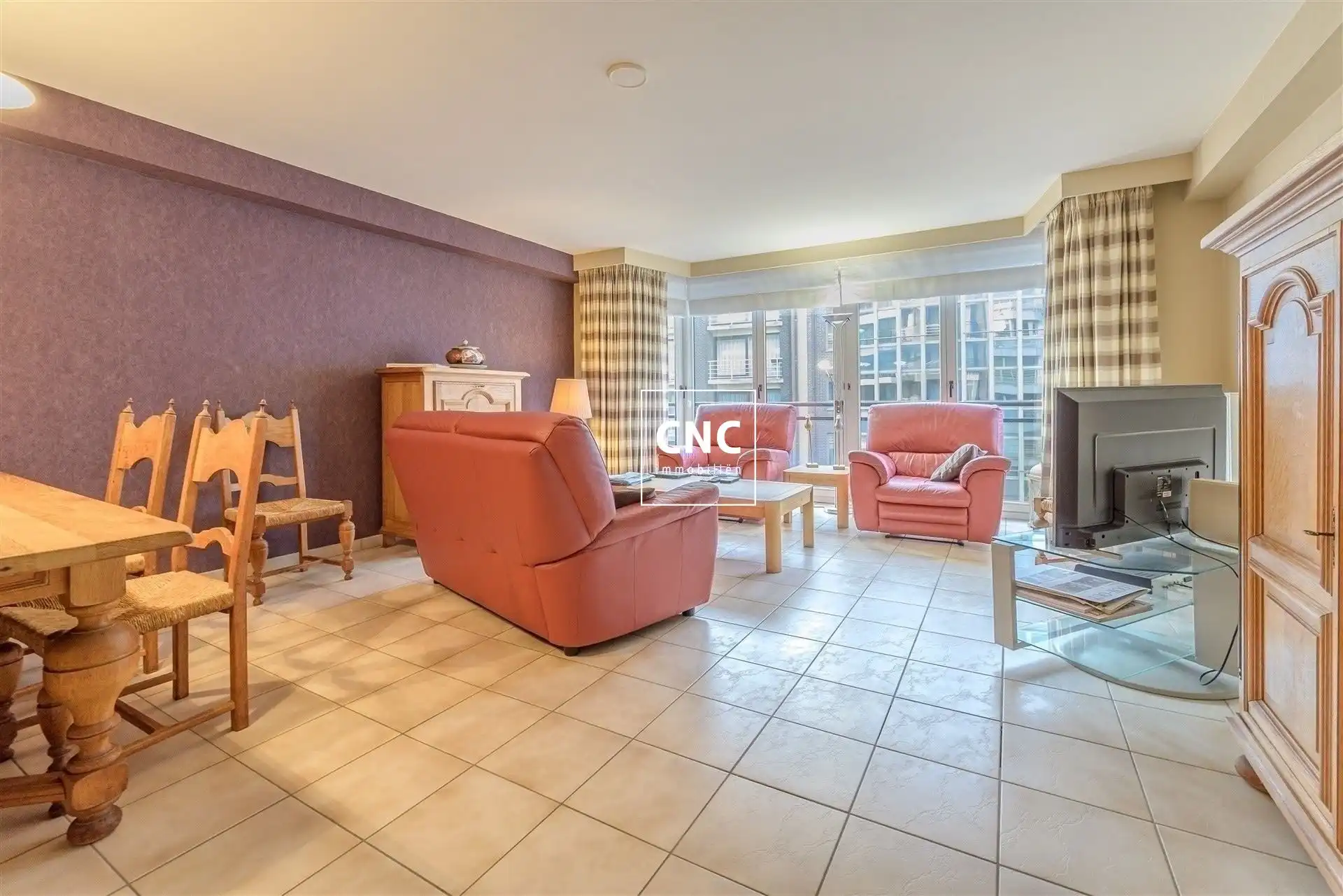Goed onderhouden 2-SLK appartement met terras in hartje Knokke foto 4
