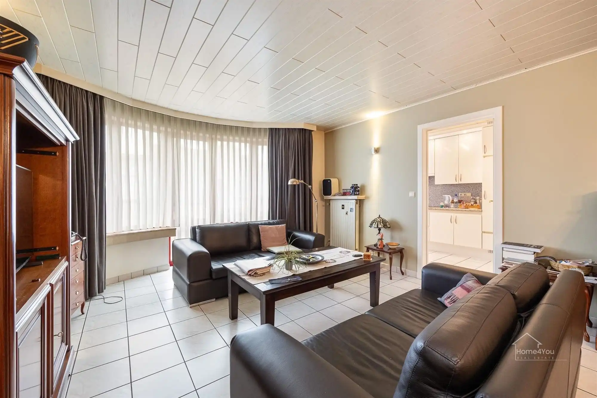 Lichtrijk en instapklaar 2-slaapkamerappartement met EPC B foto 4