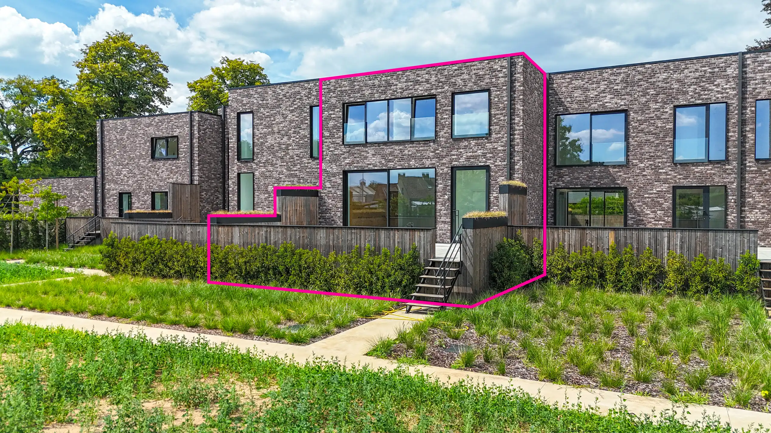 Unieke woning met 3 slpks en zitkuil in prachtig woonproject foto 2