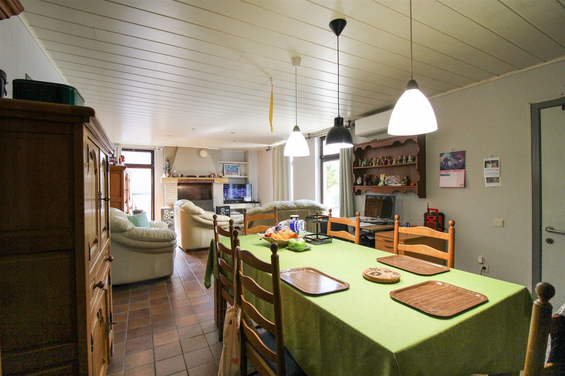 Uniek pand bestaande uit hoofdwoning en volwaardige bijbouw (momenteel verhuurd), elk met eigen busnummer, gelegen langs de Joseph Smeetslaan in Maasmechelen! foto 15