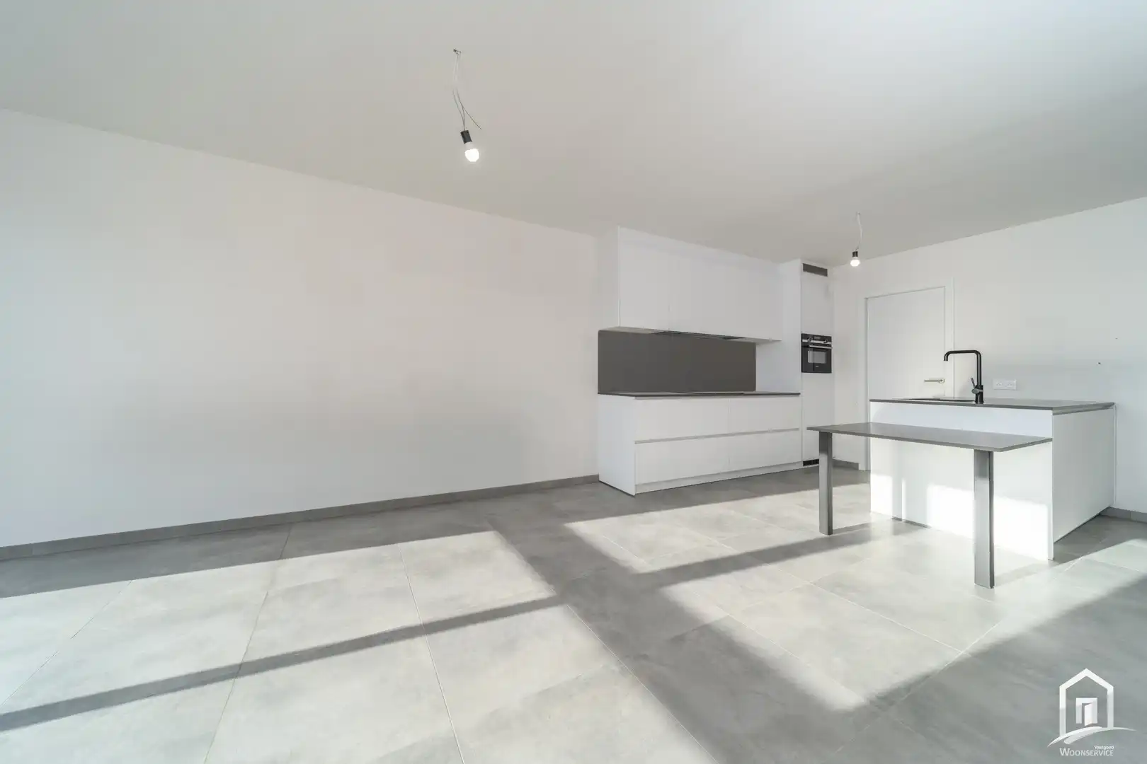 Uiterst ruim en lichtrijk duplex-appartement te Aalst foto 7