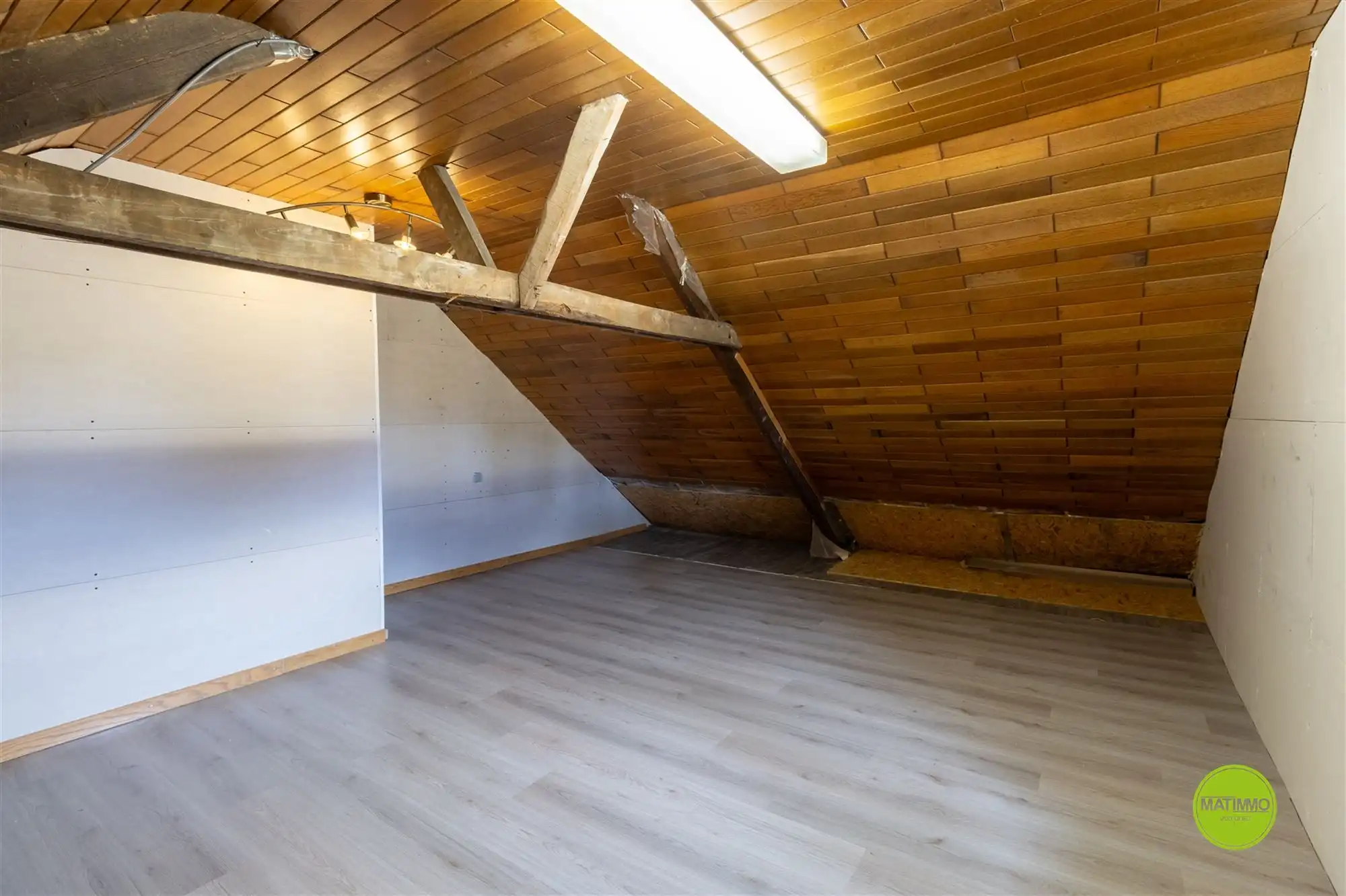 Karaktervolle woning met zuidgerichte tuin in Beringen foto 20