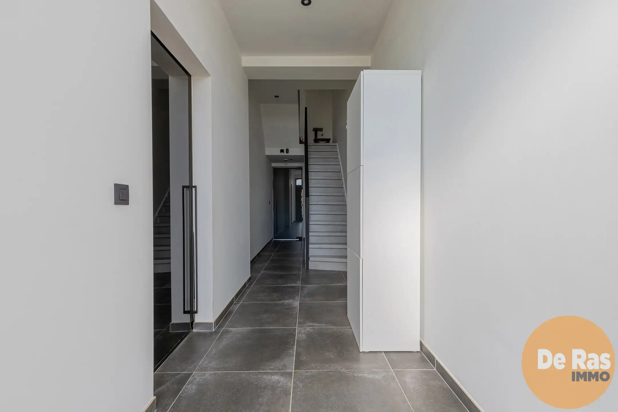 WELLE-Gerenov. herenhuis met charmante gevel en moderne luxe! foto 2