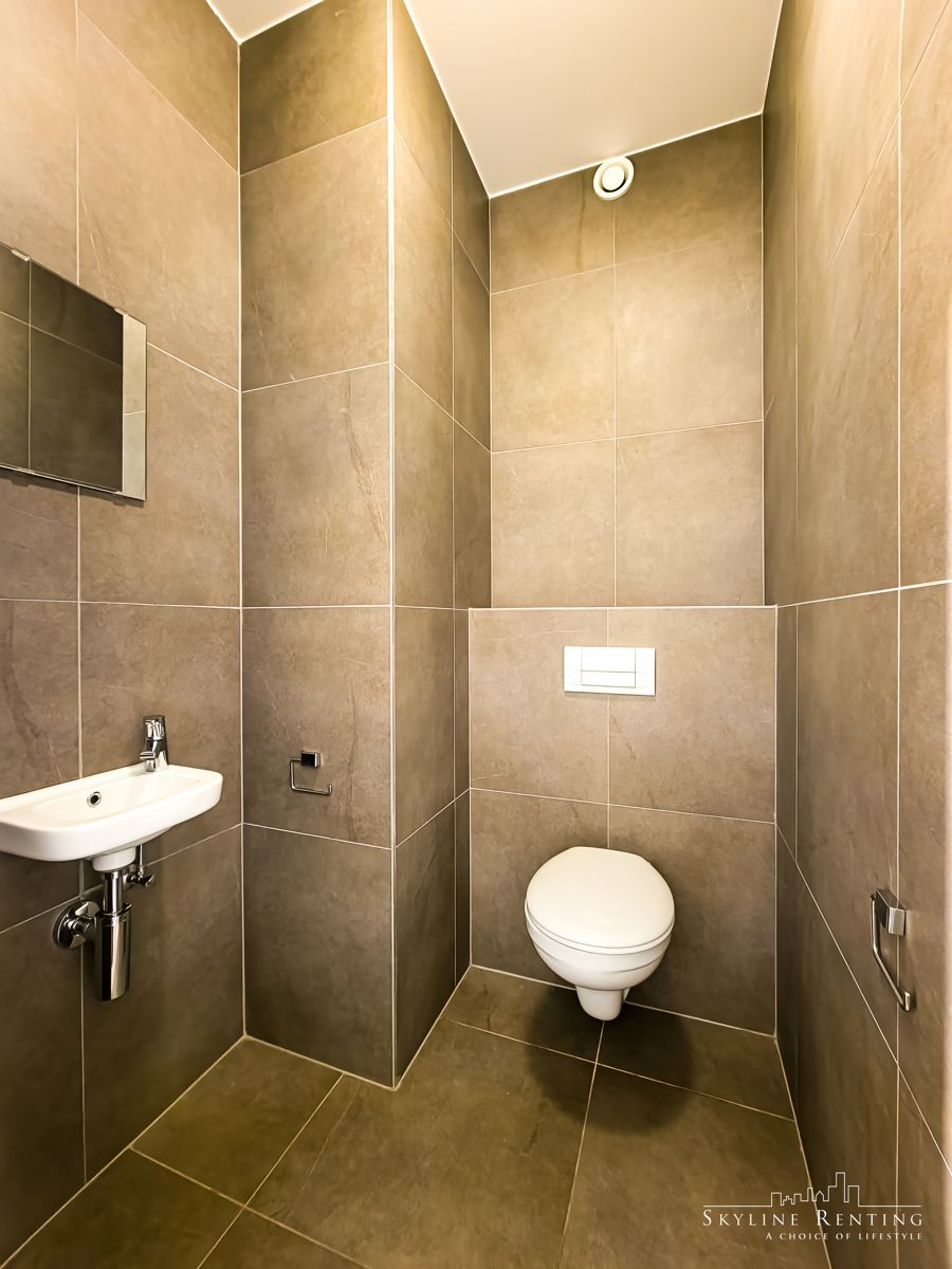  Mooie duplex 4k. + terras en TUIN (Europese wijk) foto 23