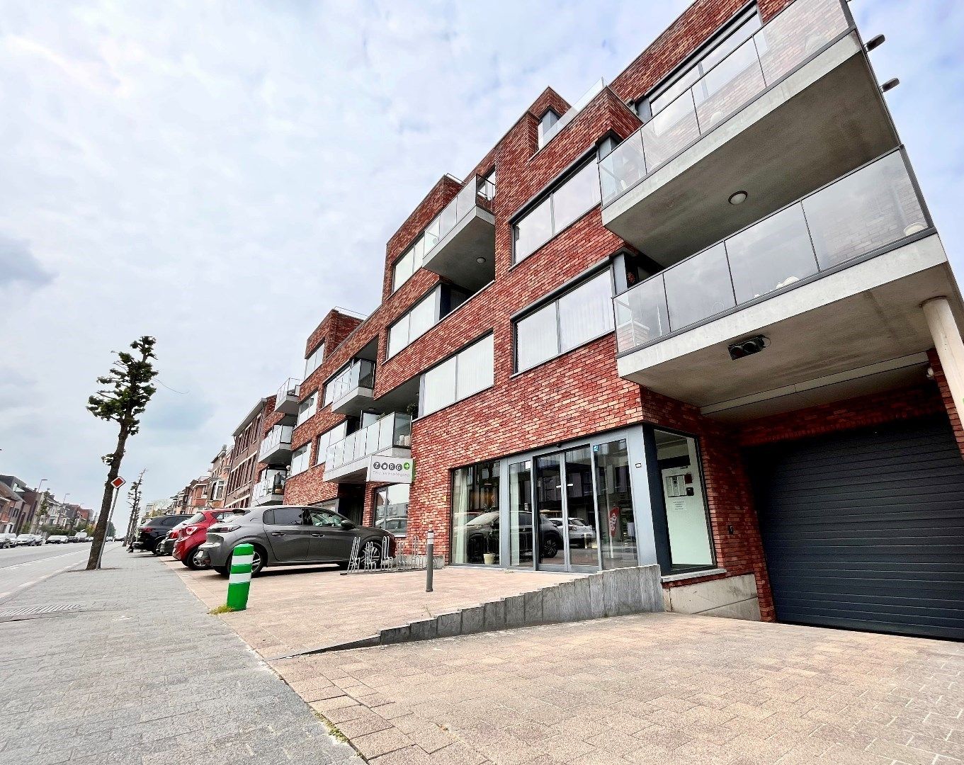 4 ondergrondse autostaanplaatsen gelegen vlakbij het centrum van Hasselt foto 4