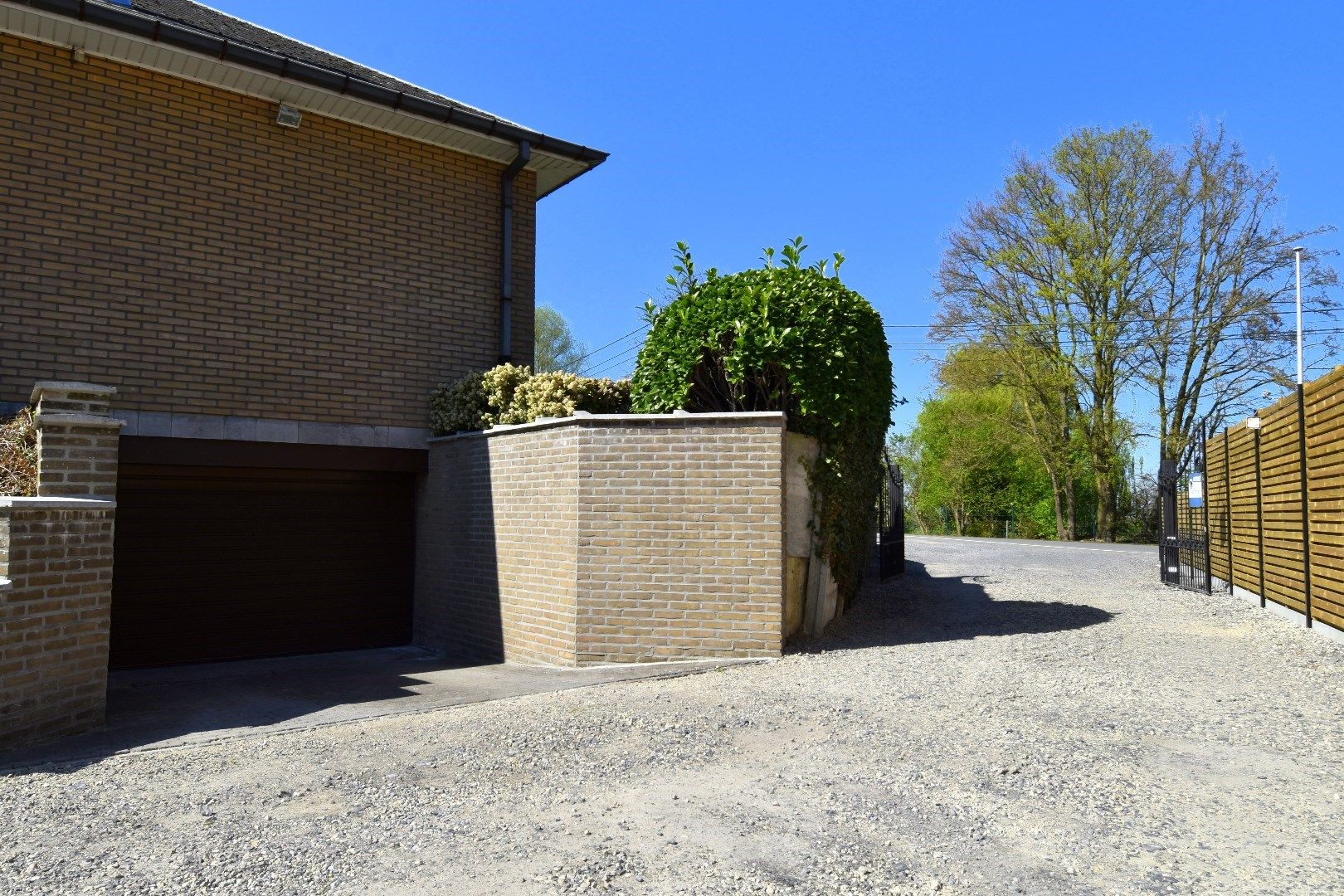 Landelijke villa op top locatie met grote zuidgerichte tuin foto 20