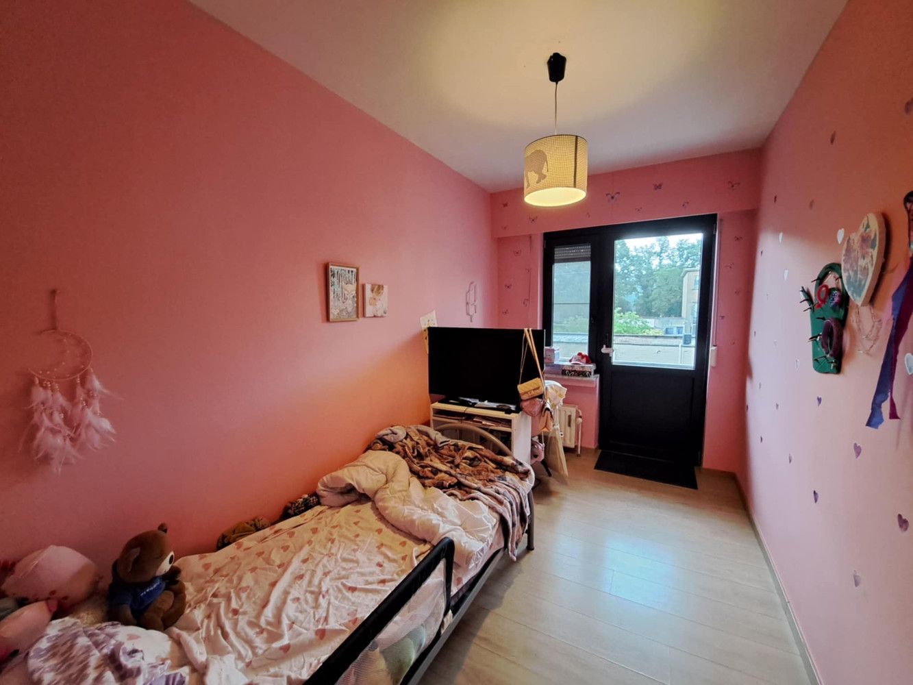 Instapklaar en recent vernieuwd appartement op toplocatie! foto 8