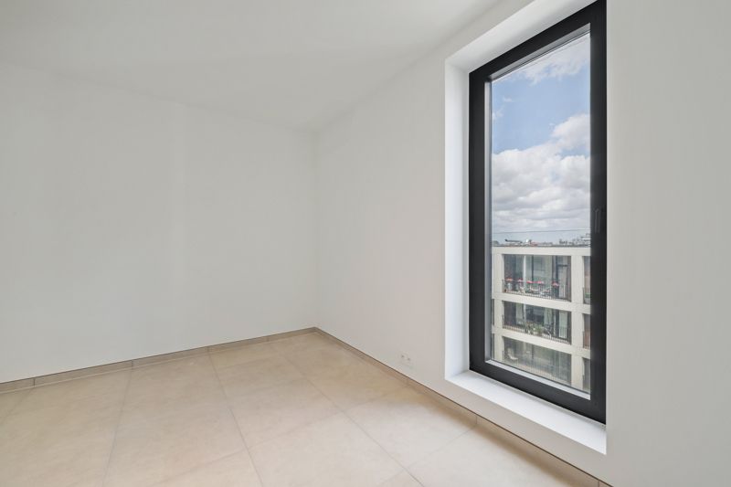 Modern nieuwbouwappartement te koop in Roeselare met gunstige oriëntatie foto 4