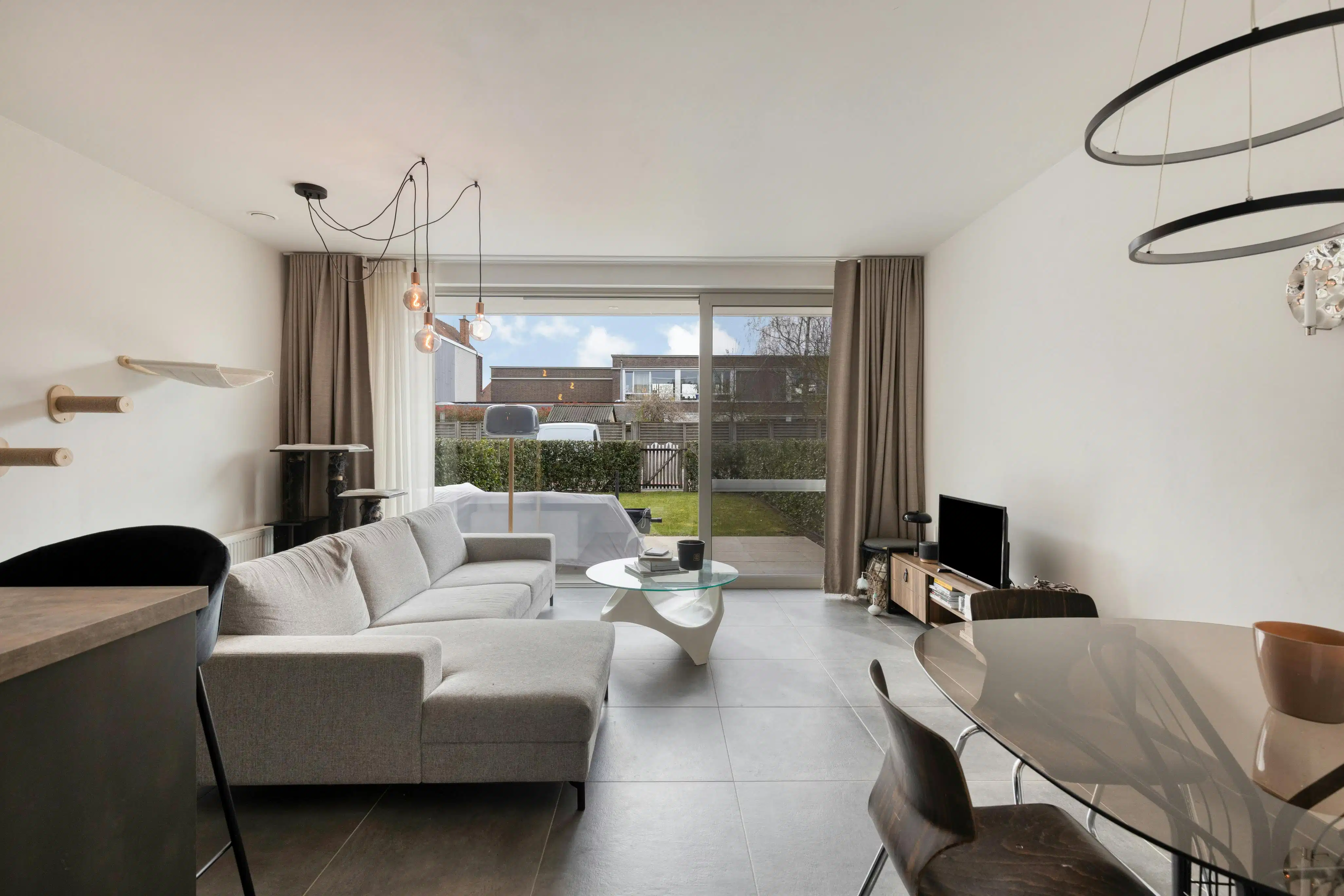 Gelijkvloers appartement met tuin te koop in Wielsbeke foto 3