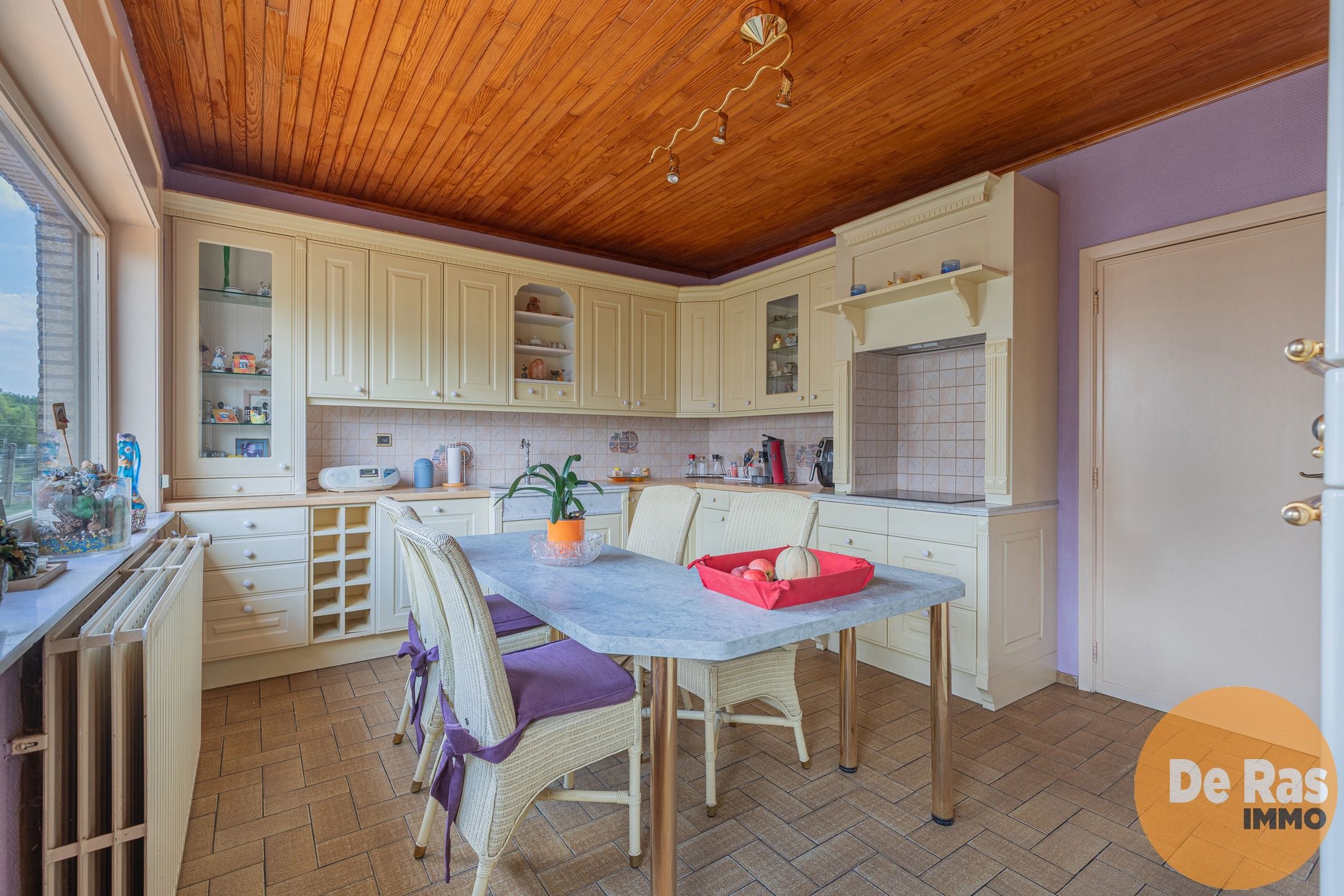 MOERBEKE - Goed onderhouden 4-gevelwoning nabij het station foto 13