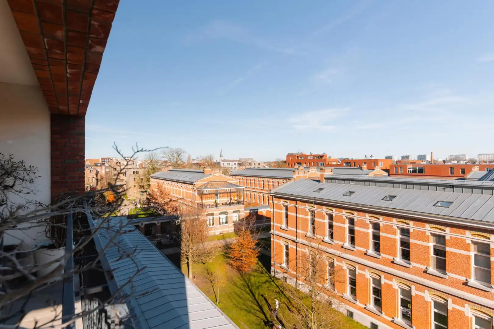 Groen Kwartier: zonovergoten, gemeubeld appartement met terras foto 21