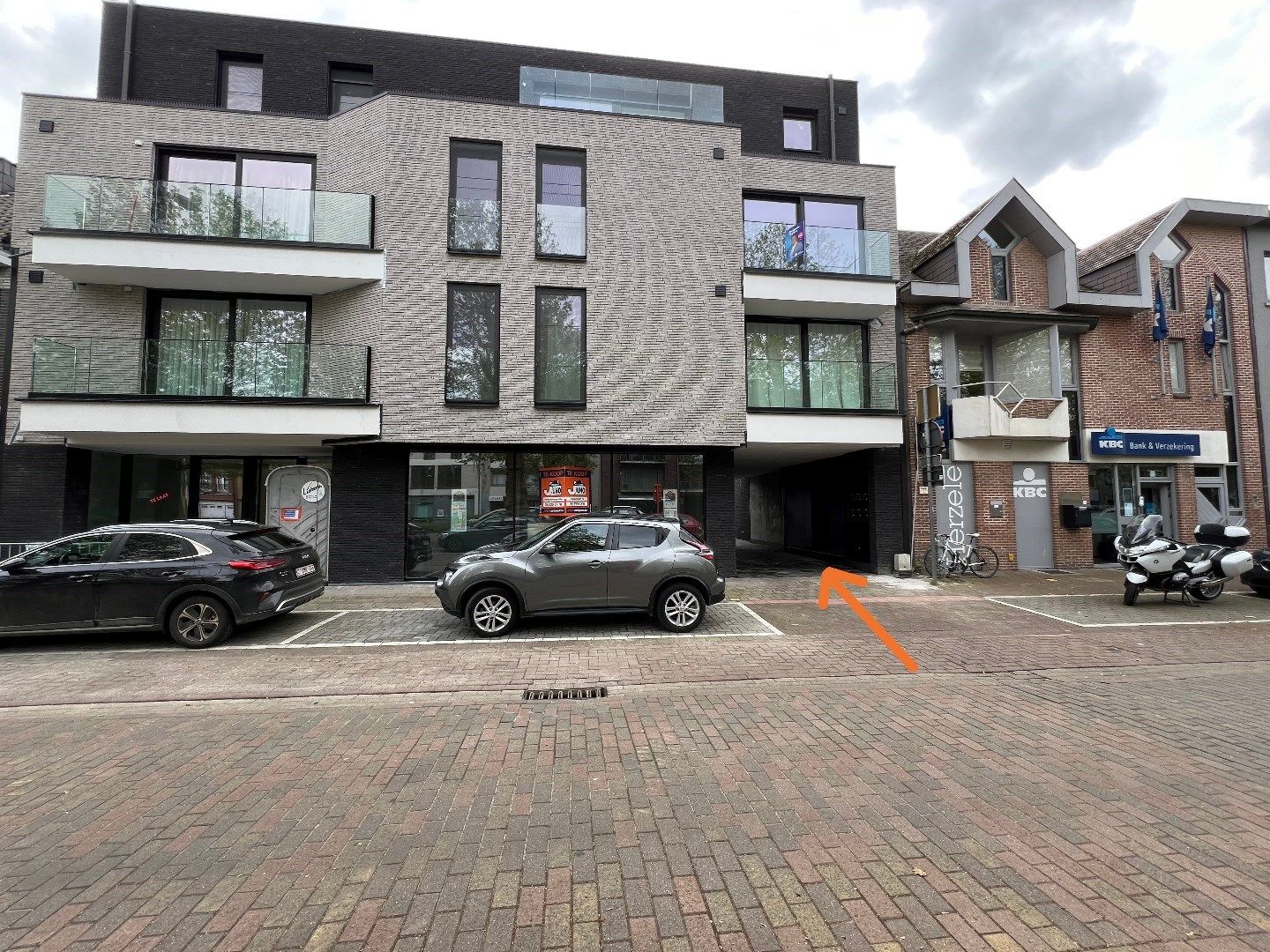 Privatieve parkeerplaats 17,5m² foto 3