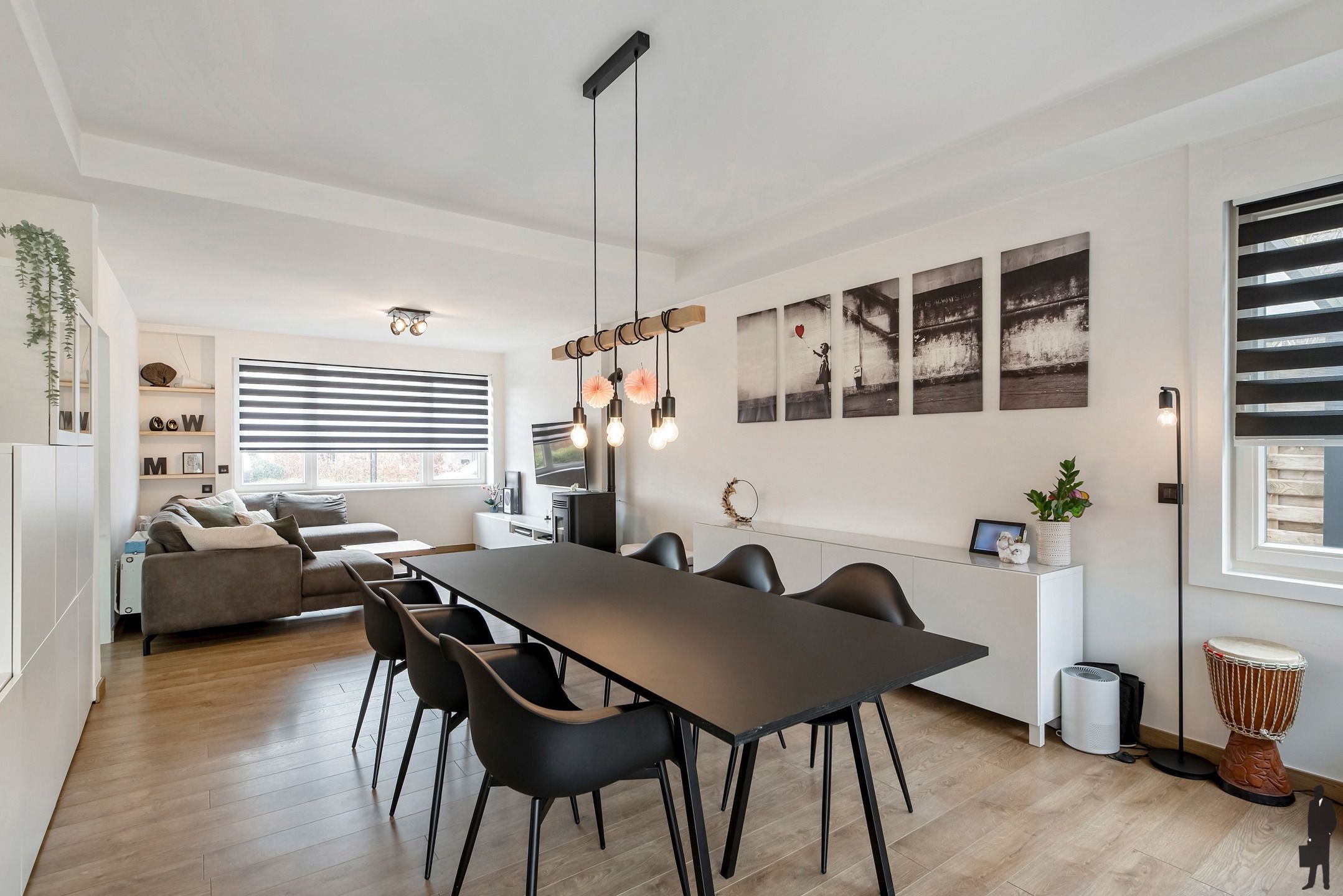 Knap gerenoveerde gezinswoning met 4 slaapkamers en praktijkruimte/kantoor. foto 9