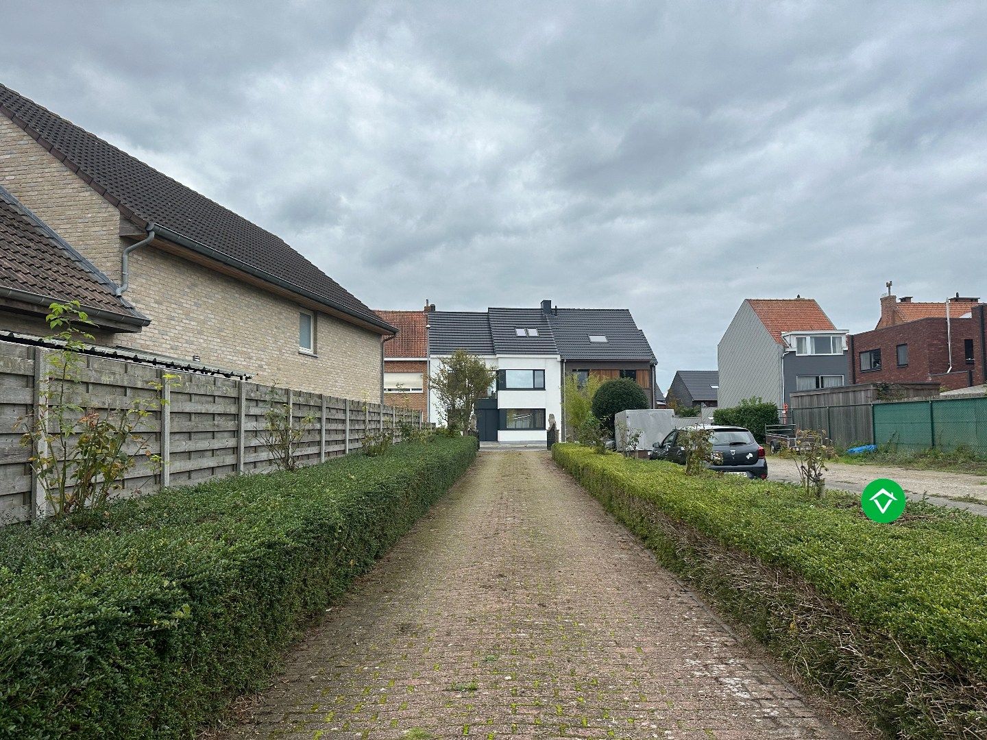 Gezellige en ruime gezinswoning te huur op toplocatie in Gistel, met 3 slaapkamers foto 23
