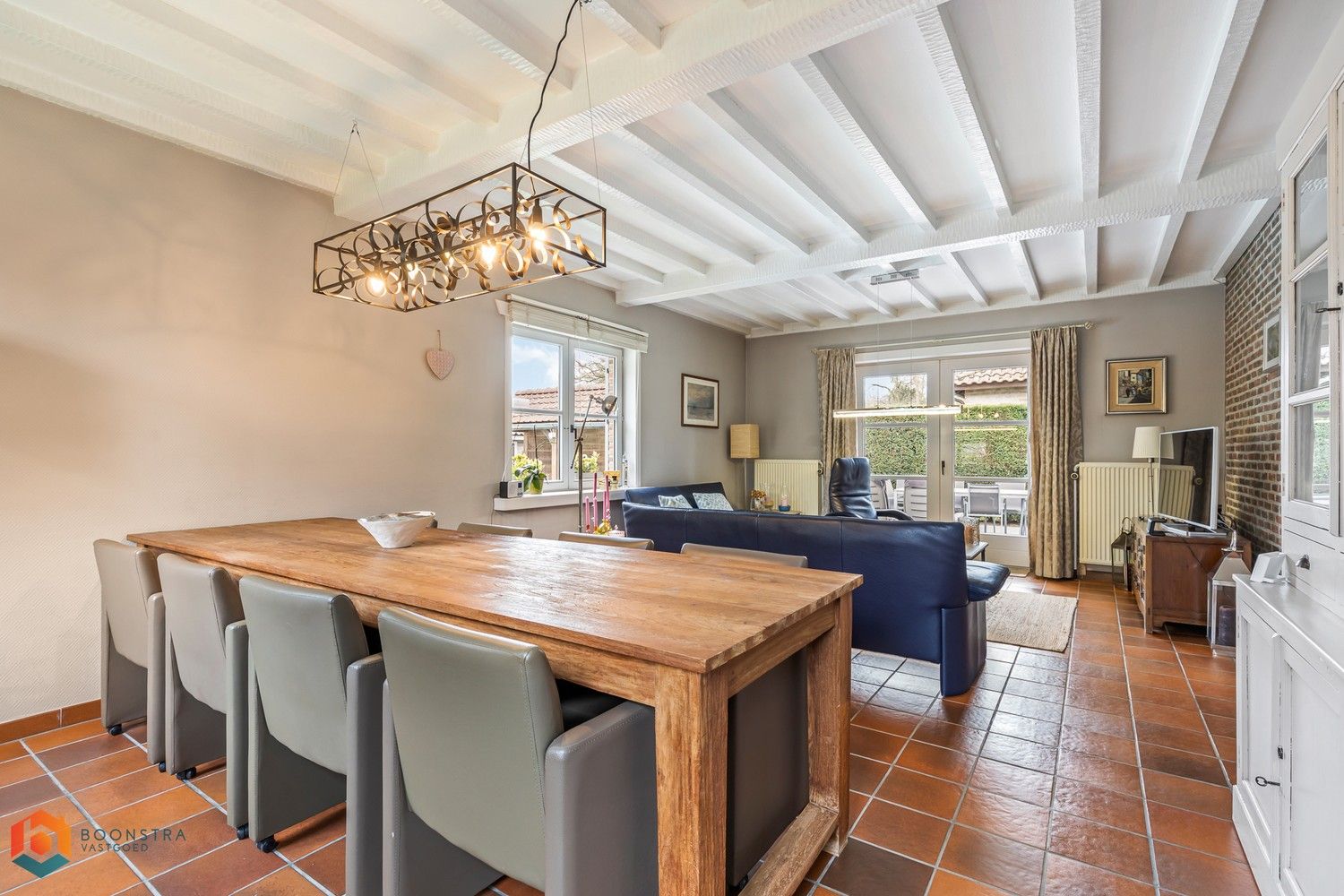 Ruime woning met 6 slpkrs en sfeervolle tuin met zwembad te Putte foto 6