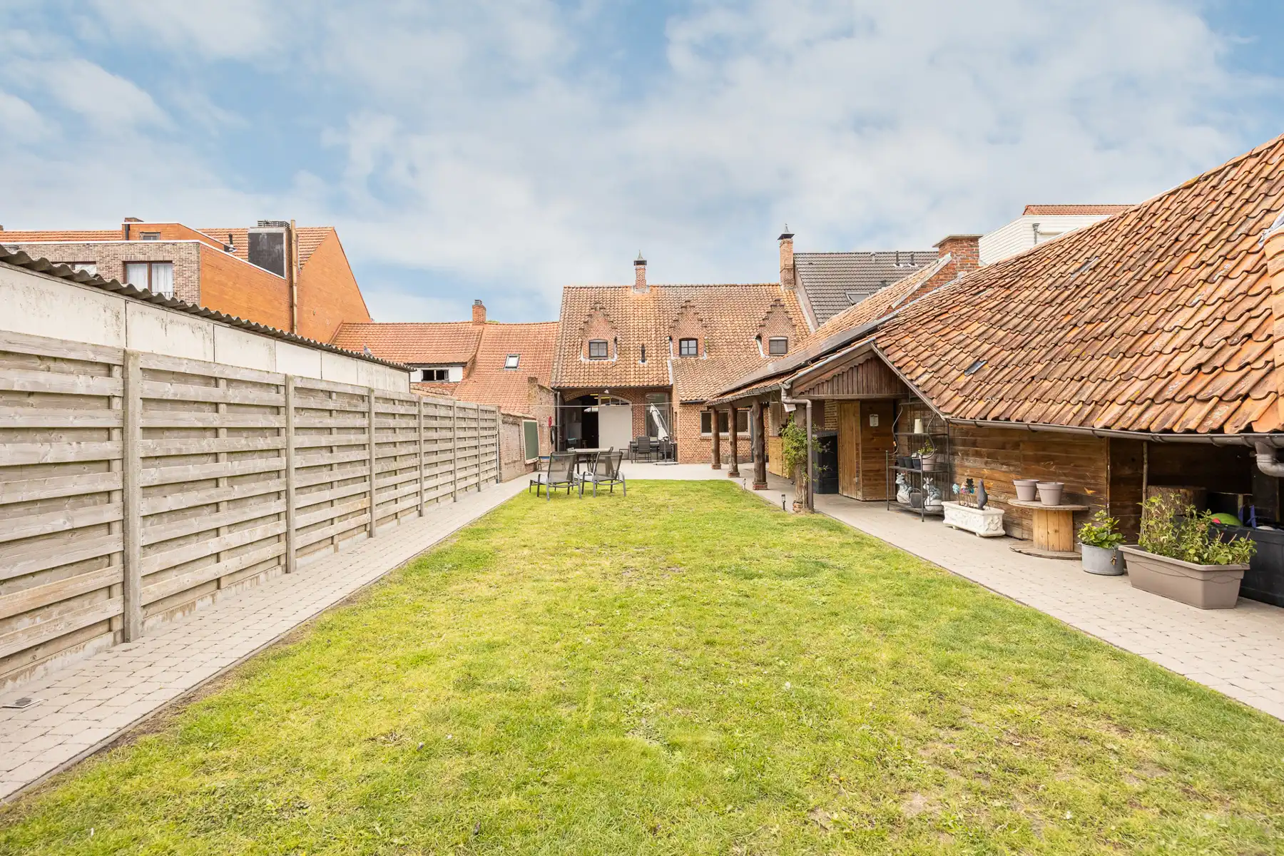 Charmant gerenoveerde woning met 3 à 4 slaapkamers in Beerse foto 27